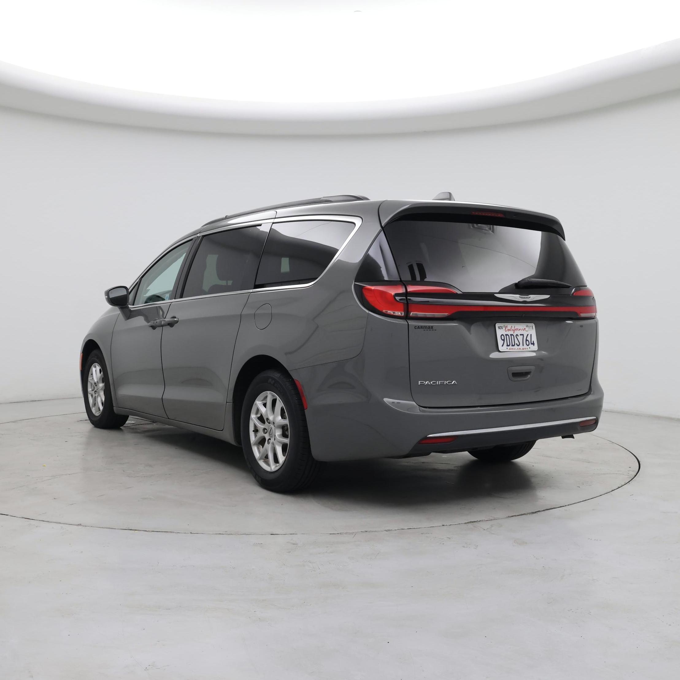 Thumbnail: 2022 Chrysler Pacifica - 2
