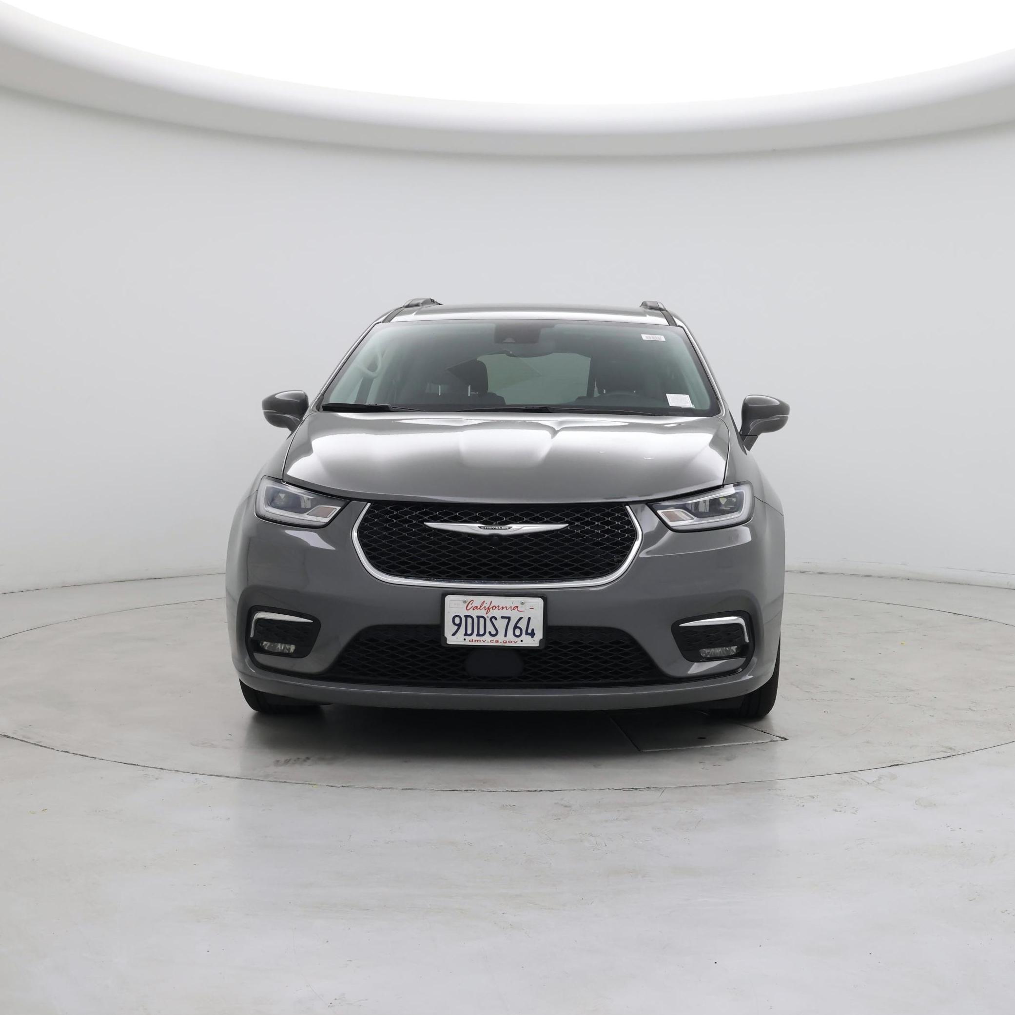 Thumbnail: 2022 Chrysler Pacifica - 5