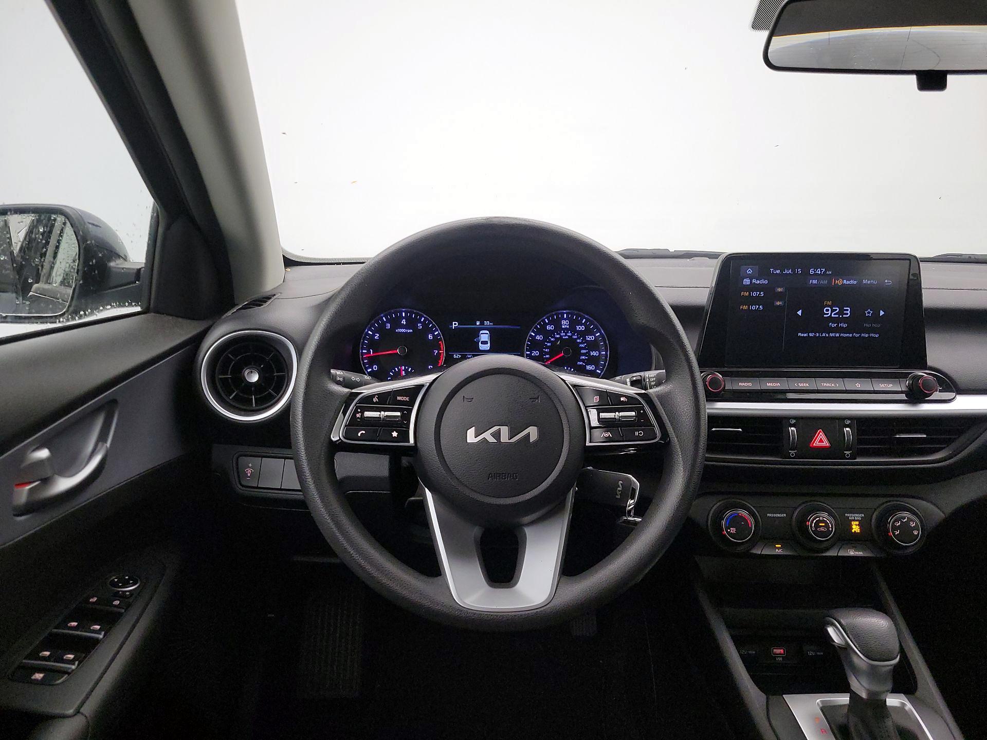 Thumbnail: 2023 Kia Forte - 10