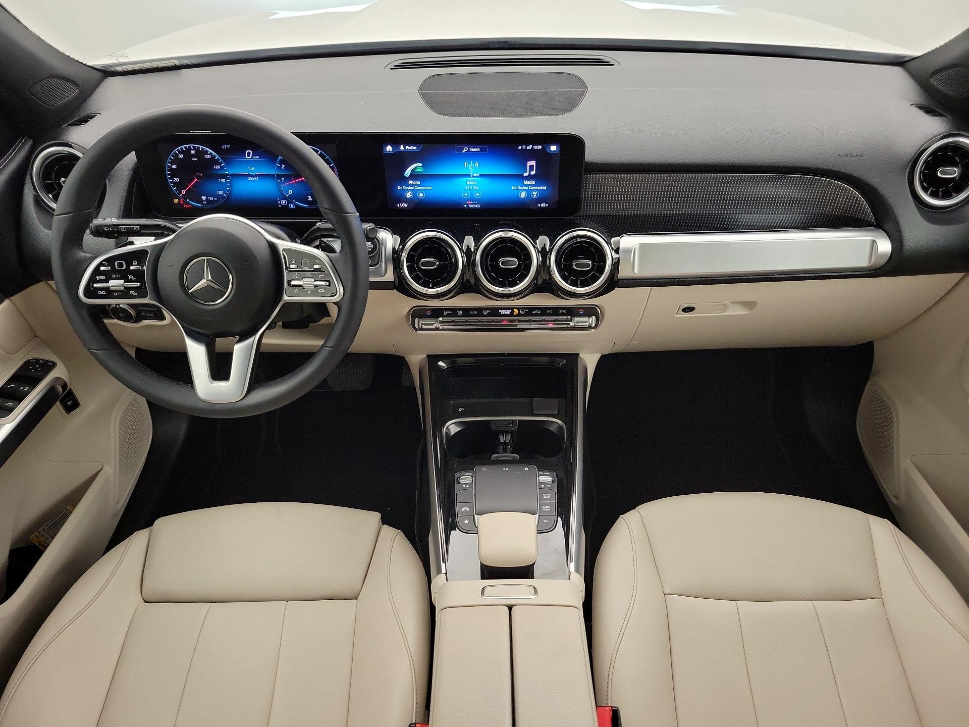 Thumbnail: 2022 Mercedes-Benz GLB - 9