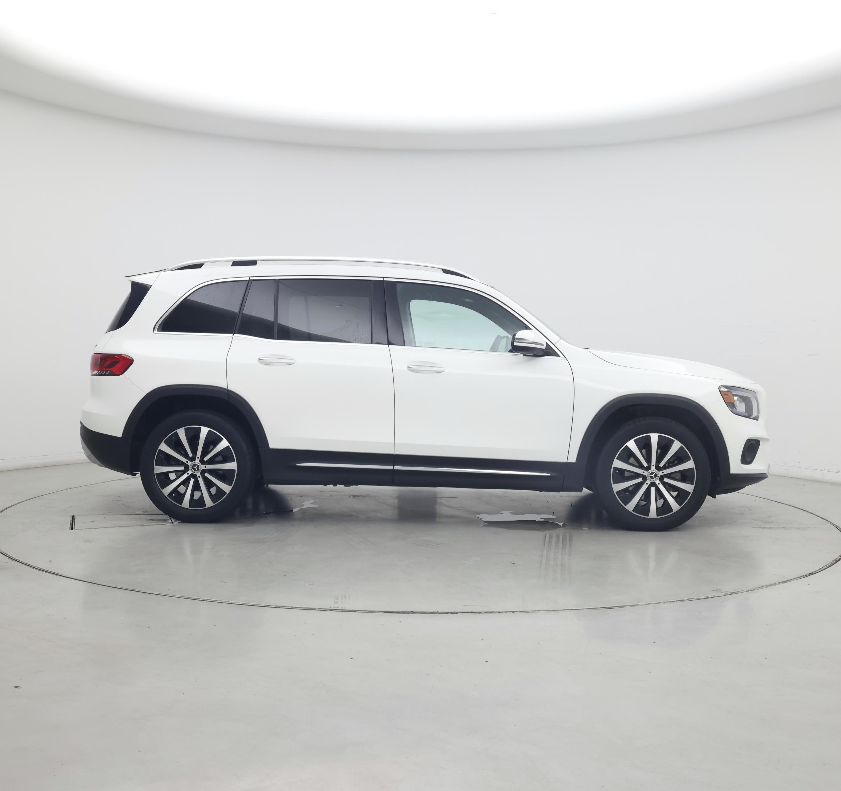 Thumbnail: 2022 Mercedes-Benz GLB - 7