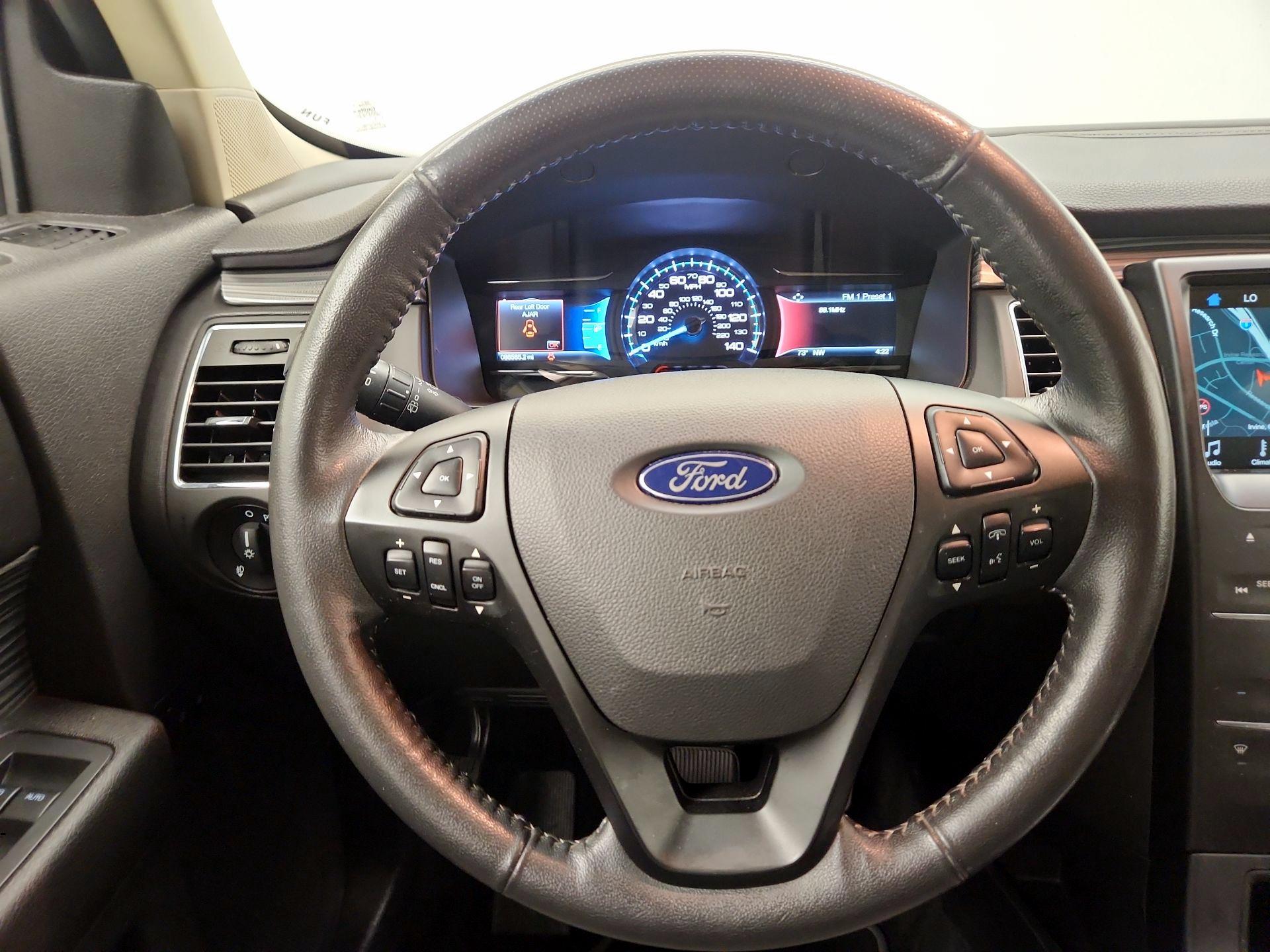Thumbnail: 2019 Ford Flex - 10