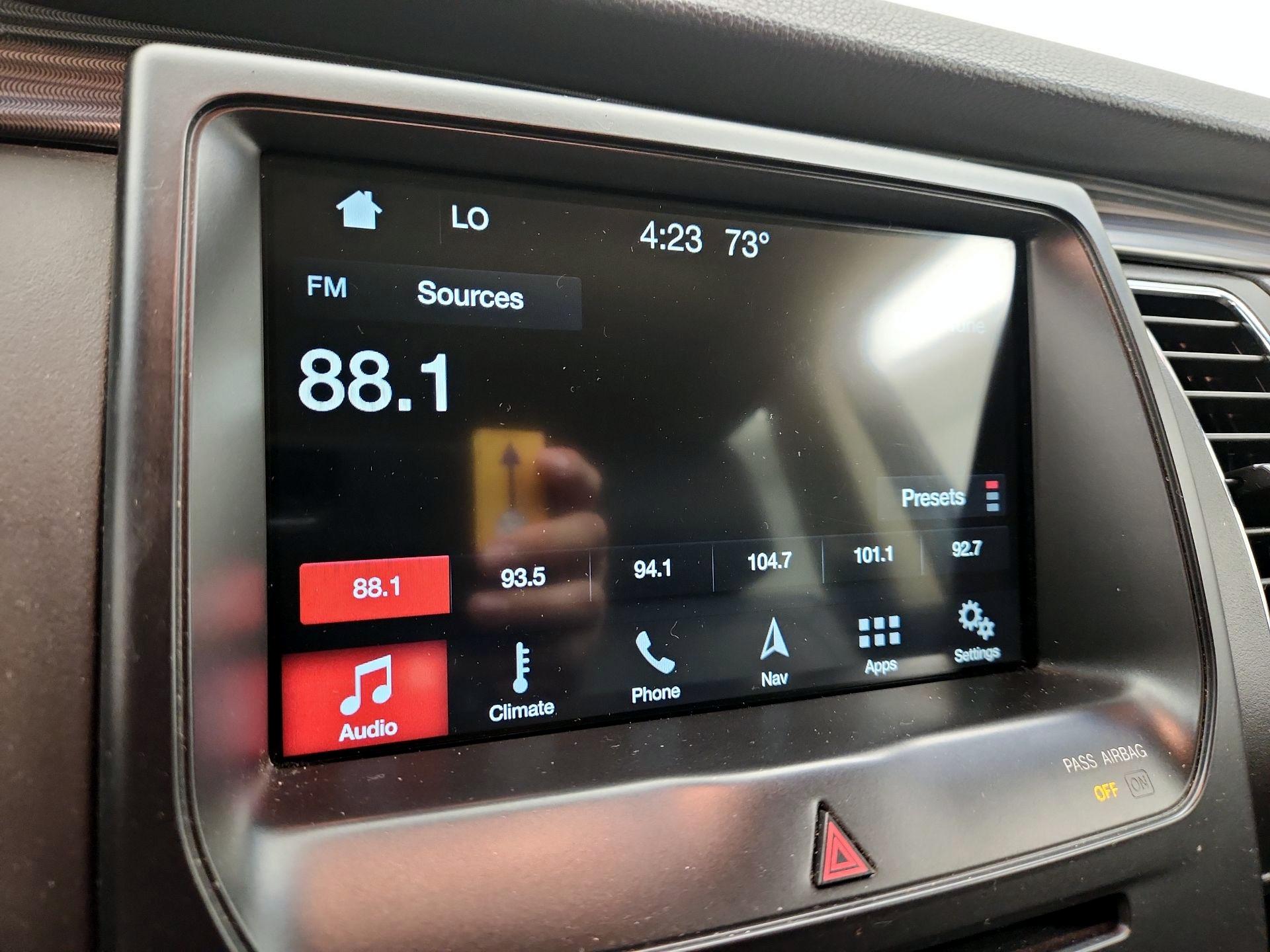Thumbnail: 2019 Ford Flex - 16