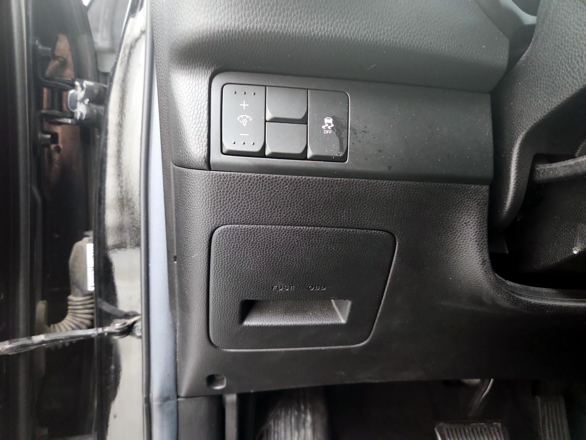 Thumbnail: 2015 Kia Soul - 13
