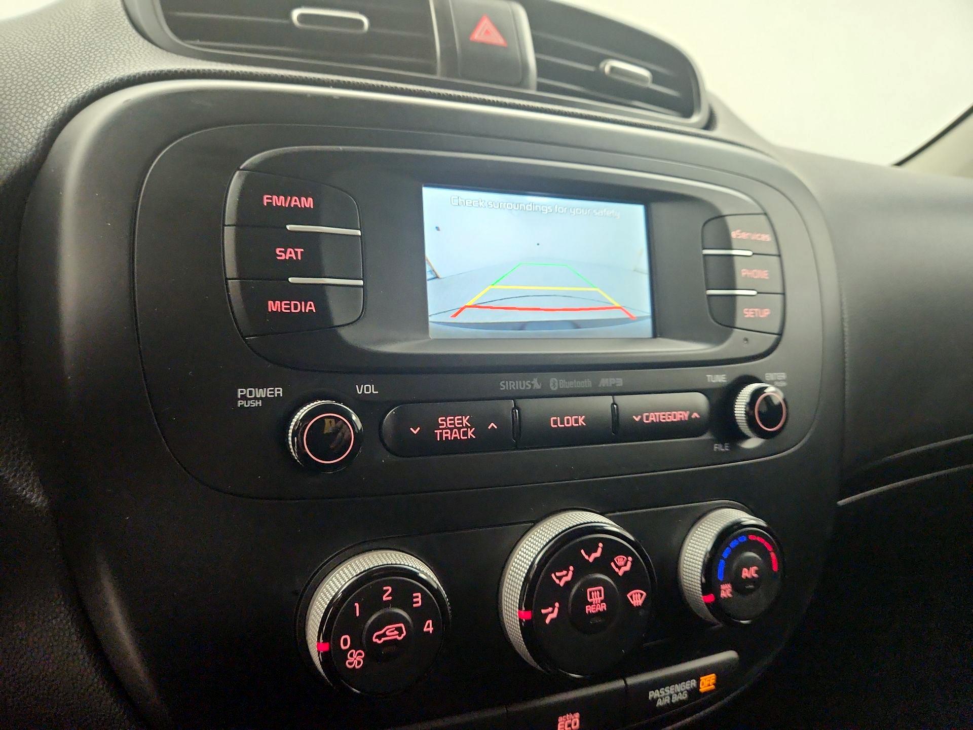 Thumbnail: 2015 Kia Soul - 14
