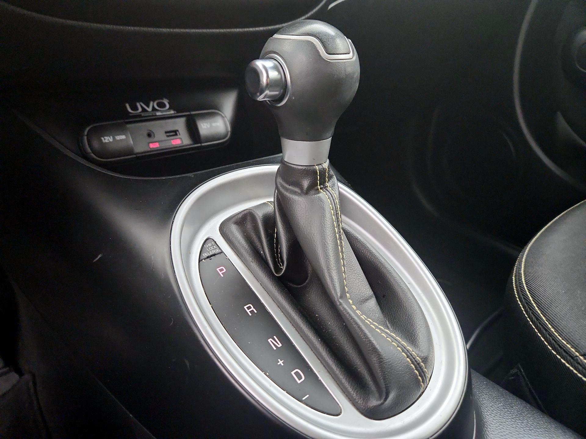 Thumbnail: 2015 Kia Soul - 17