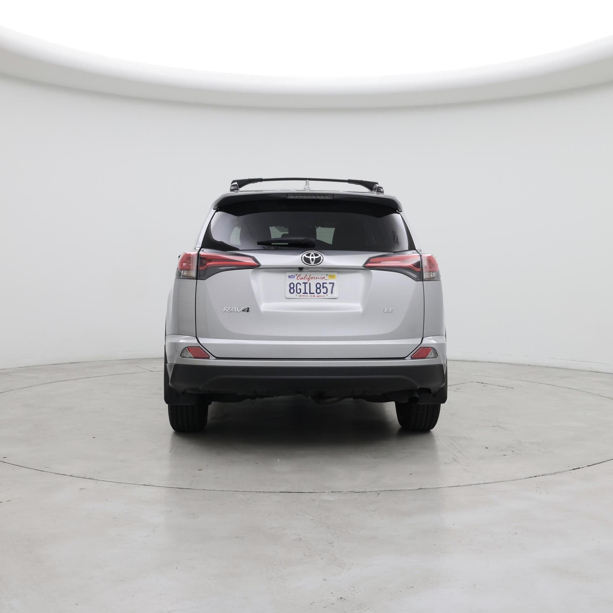 Thumbnail: 2018 Toyota RAV4 - 6