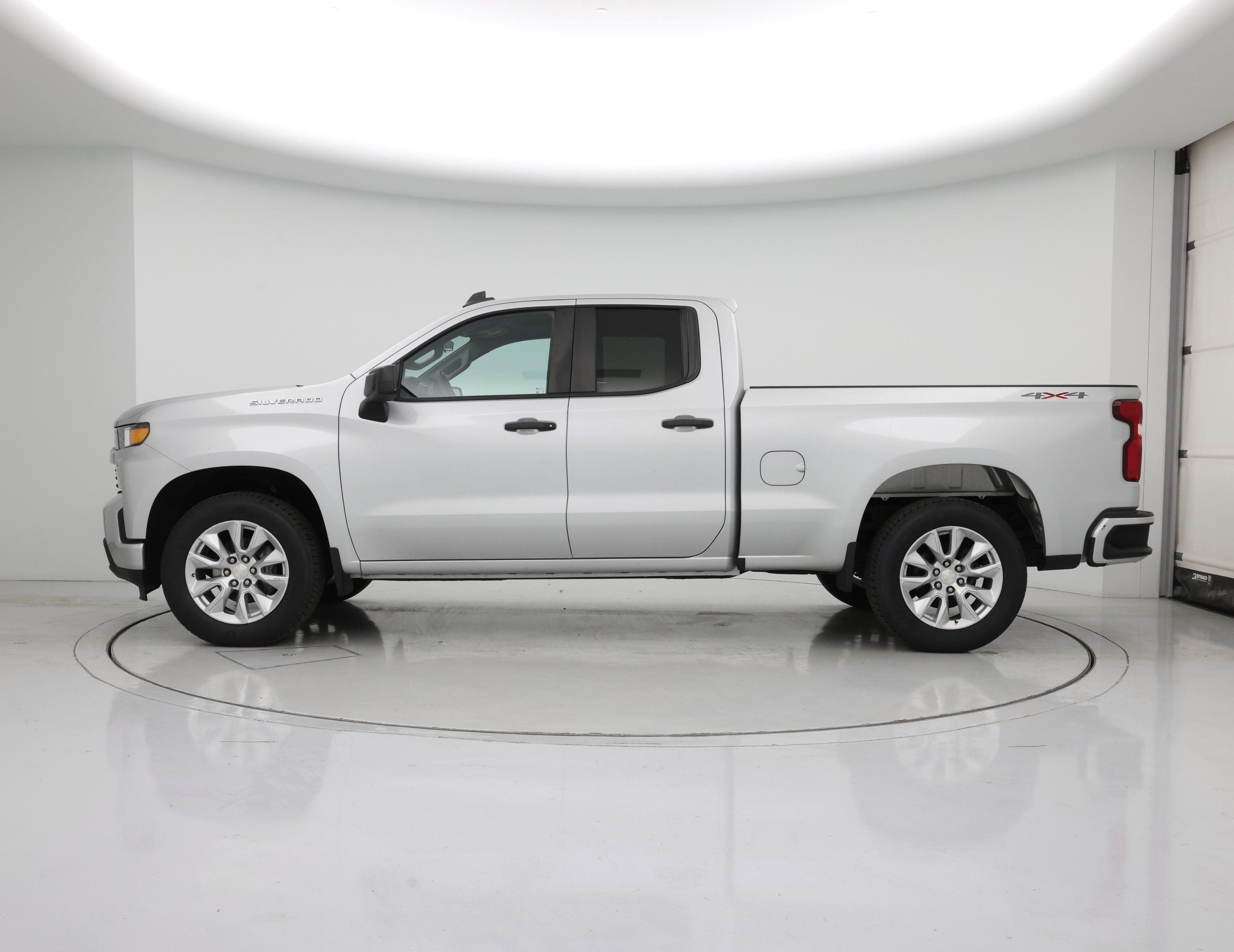 Thumbnail: 2019 Chevrolet Silverado 1500 - 3