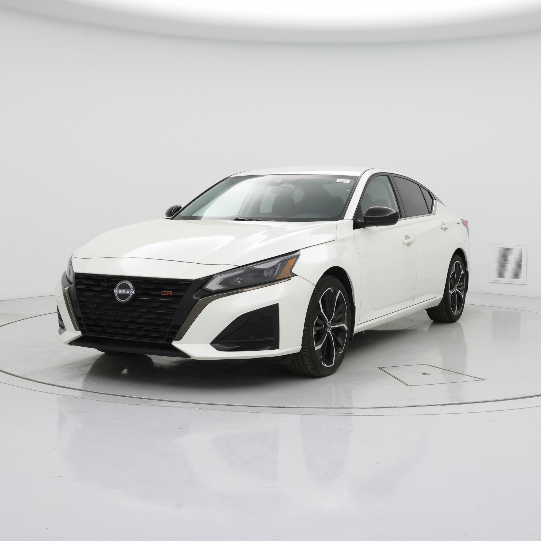 Thumbnail: 2023 Nissan Altima - 4