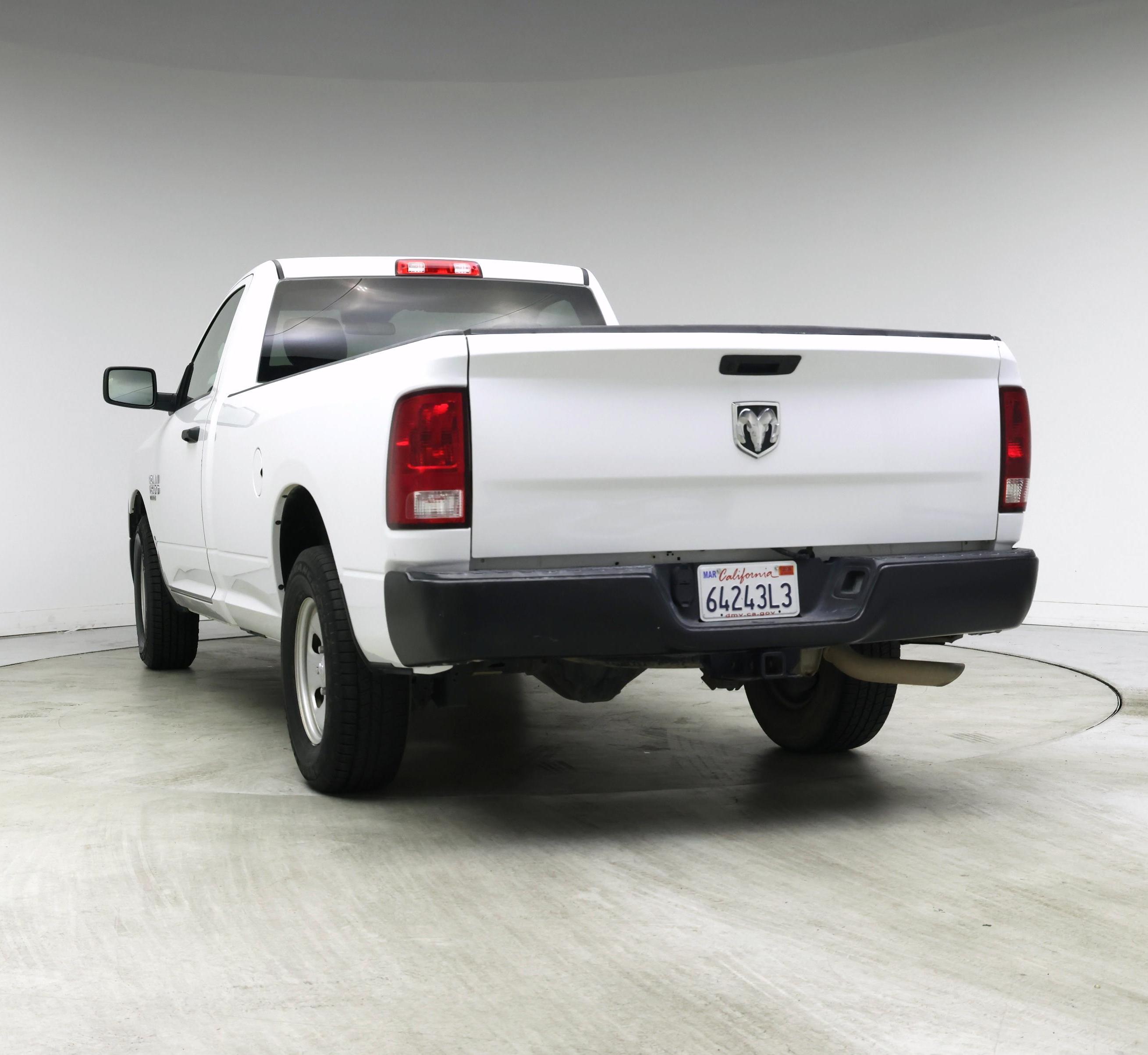 Thumbnail: 2021 RAM 1500 Classic - 2