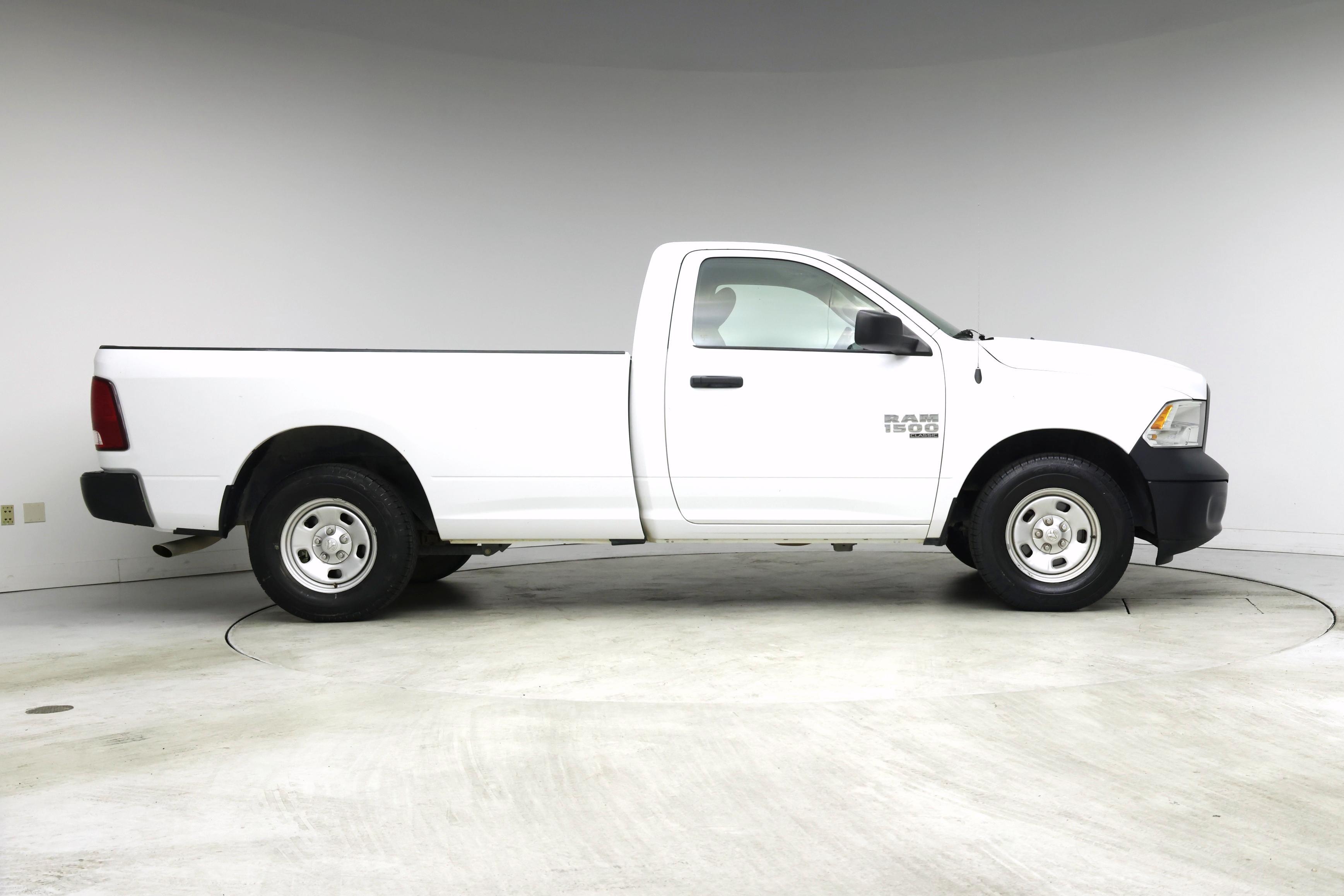 Thumbnail: 2021 RAM 1500 Classic - 7