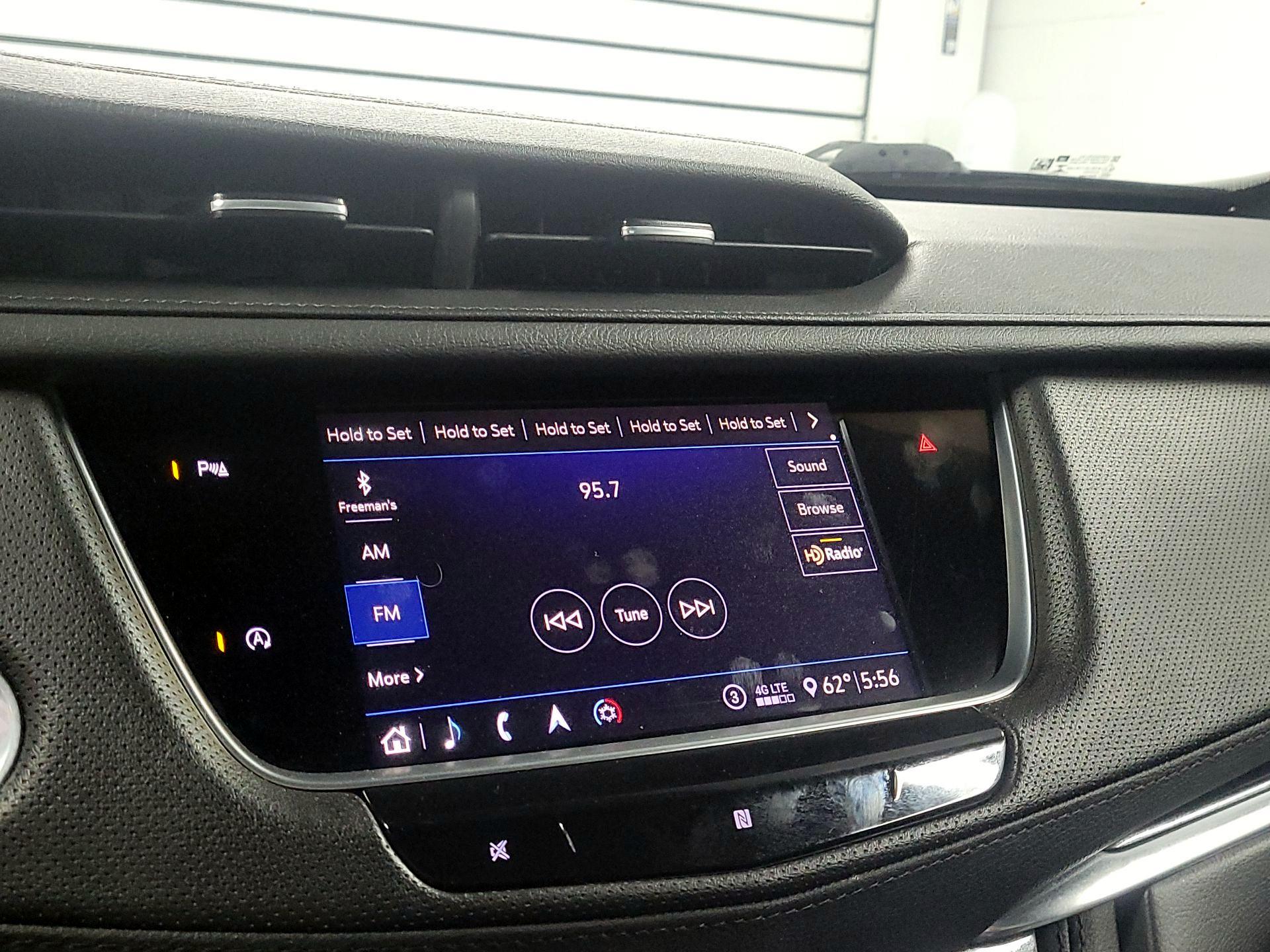 Thumbnail: 2020 Cadillac XT5 - 15