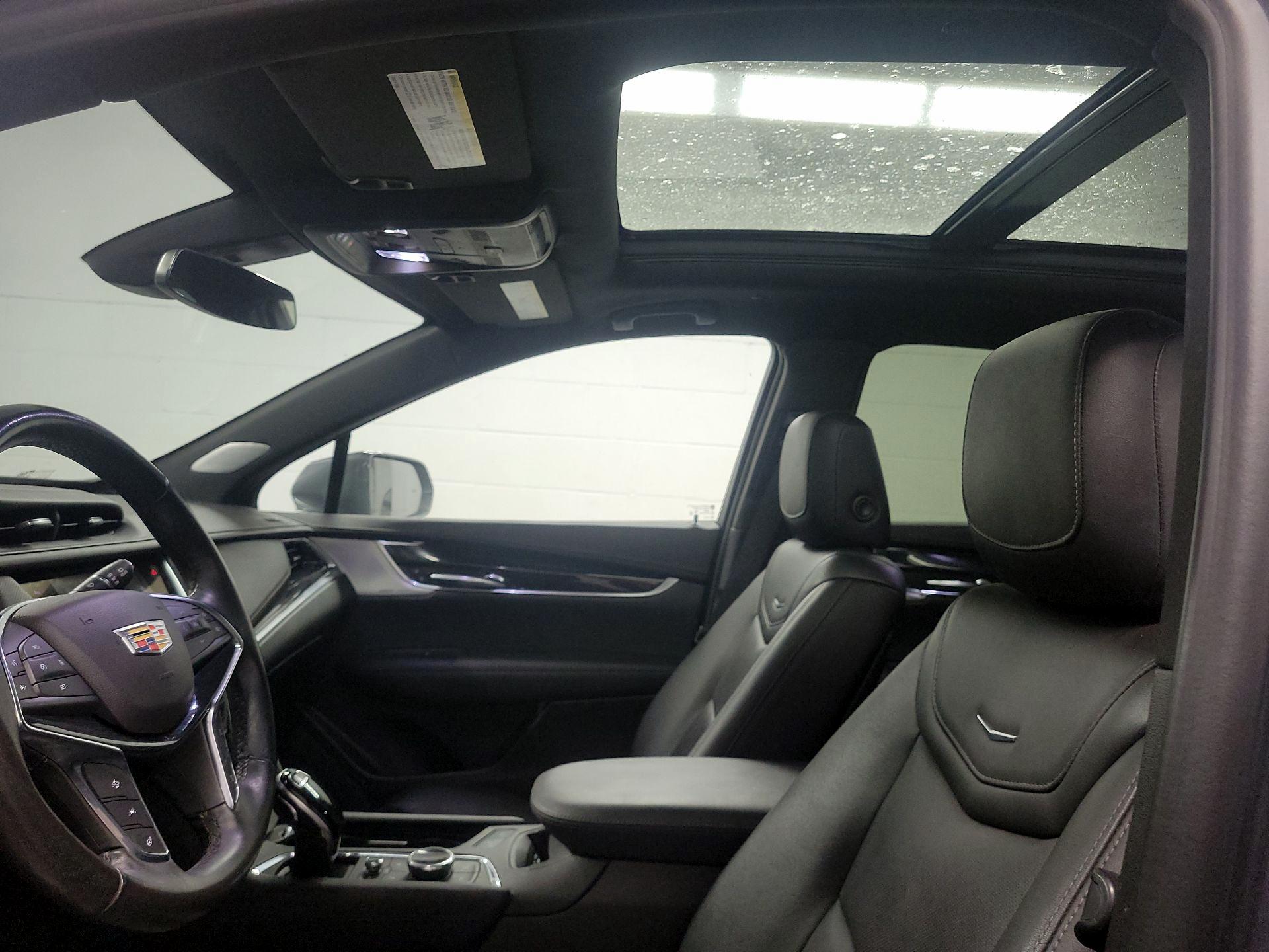 Thumbnail: 2020 Cadillac XT5 - 18