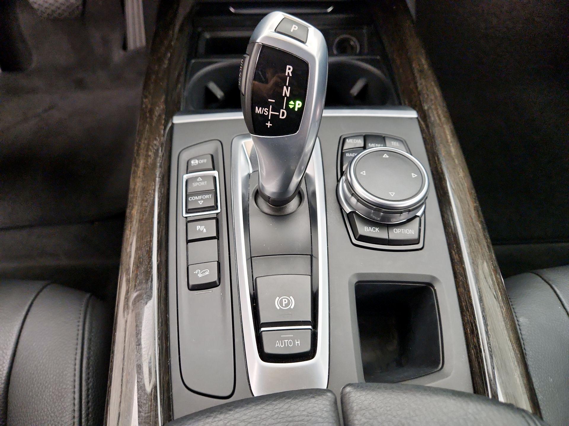 Thumbnail: 2016 BMW X5 - 17