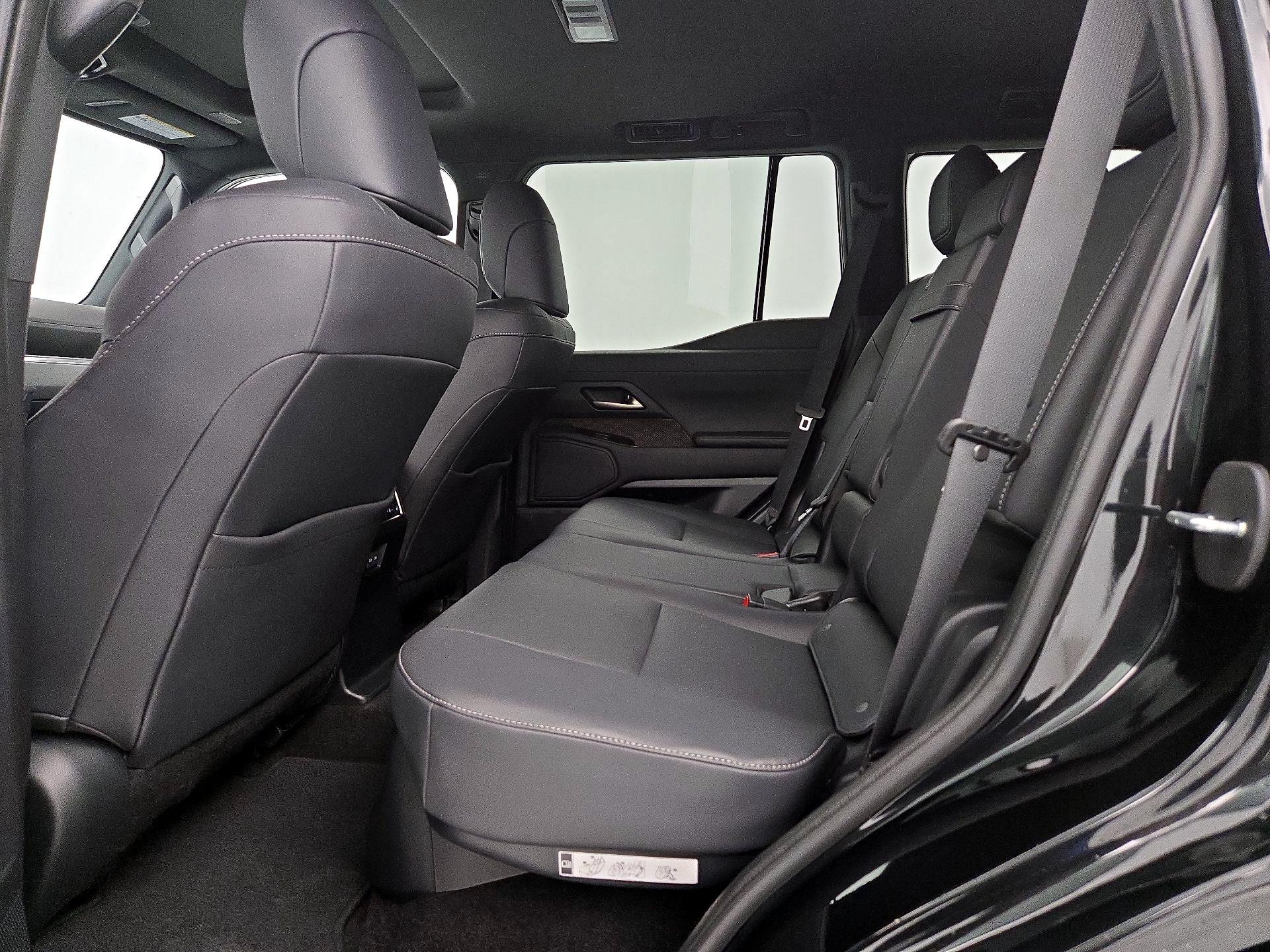 Thumbnail: 2024 Lexus GX - 20