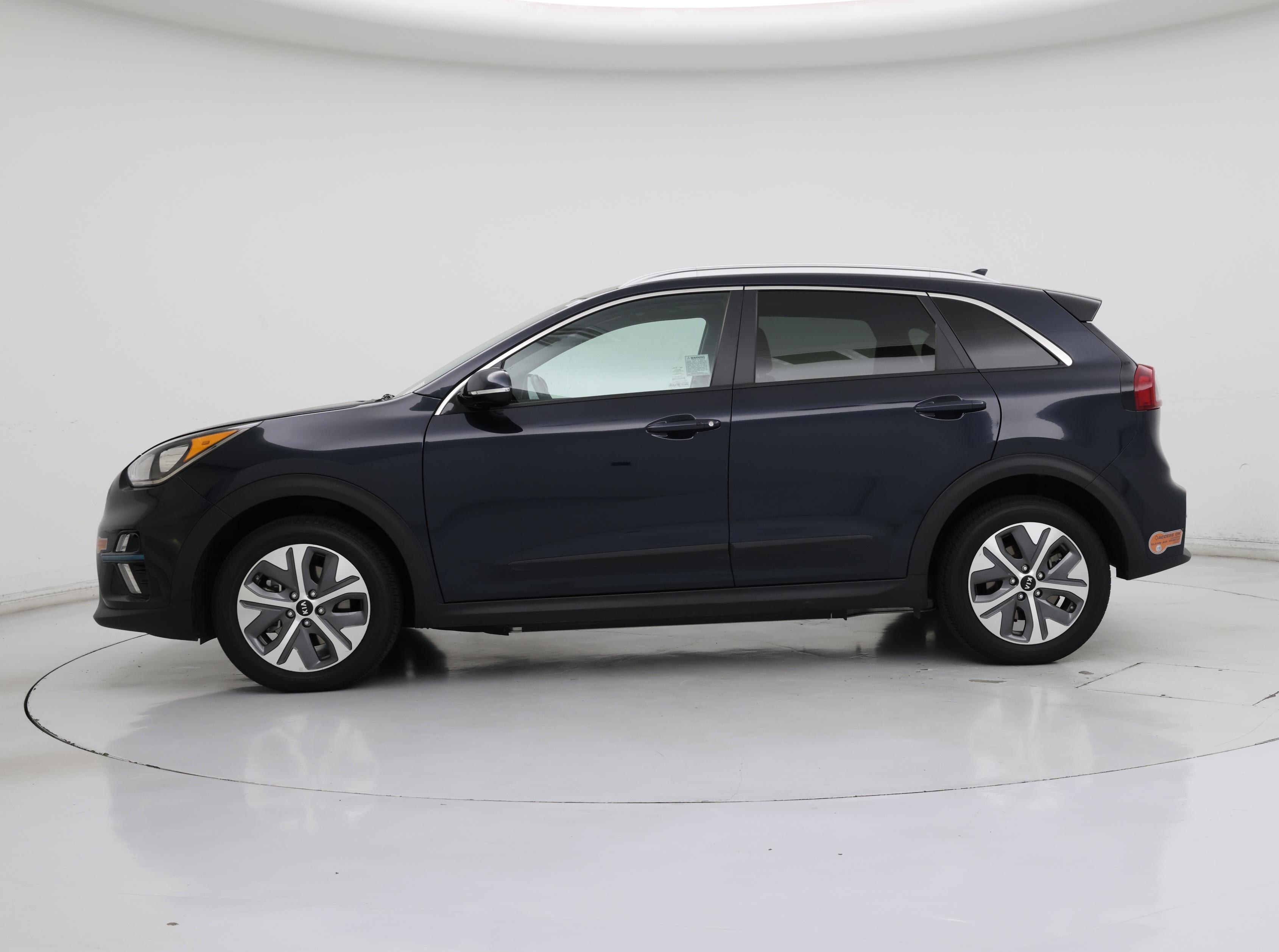 Thumbnail: 2019 Kia Niro - 3
