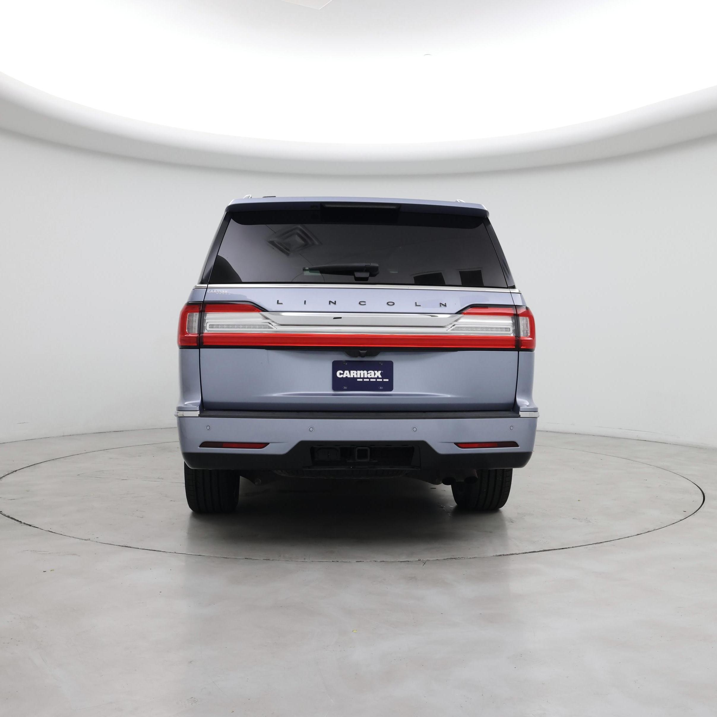 Thumbnail: 2020 Lincoln Navigator L - 6