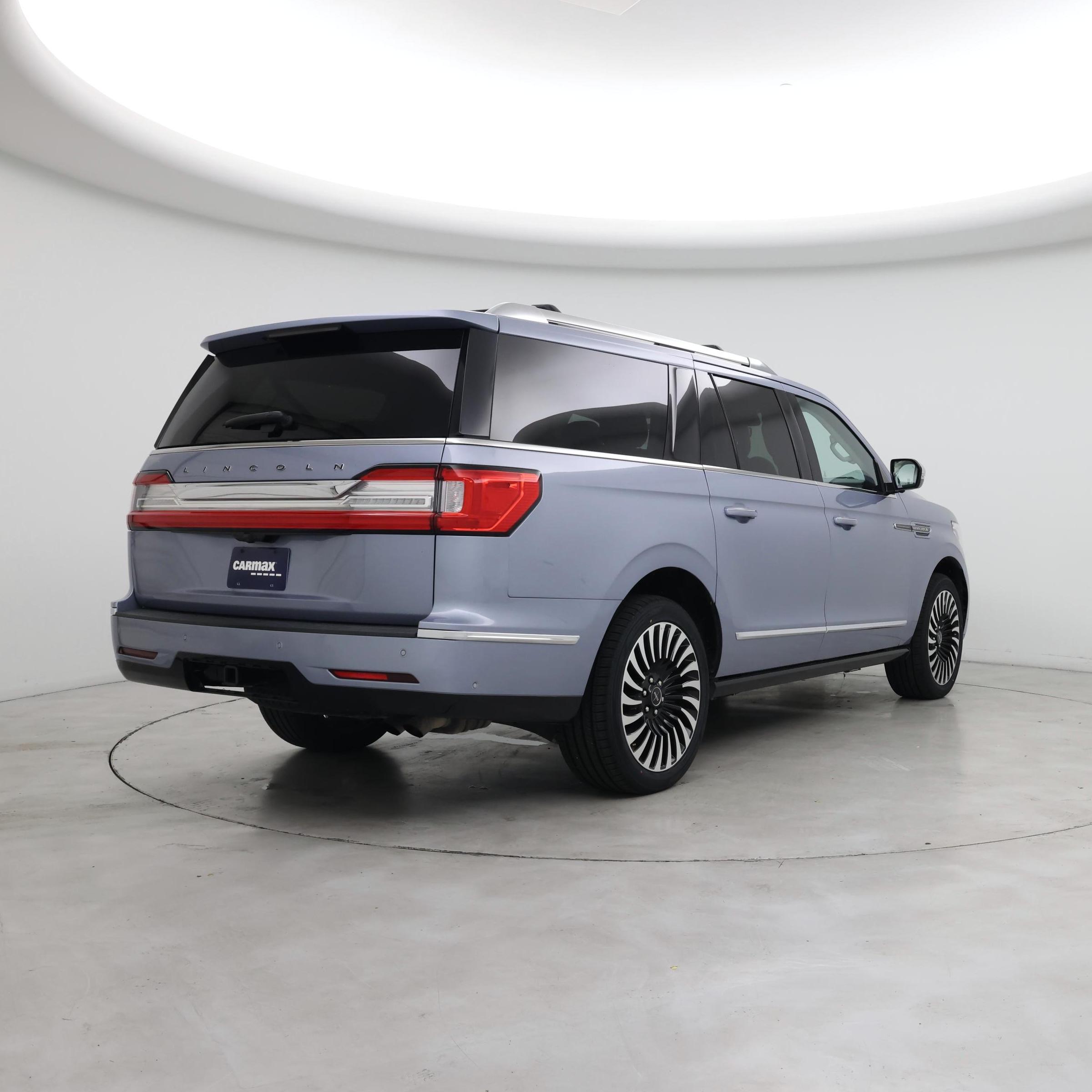 Thumbnail: 2020 Lincoln Navigator L - 8
