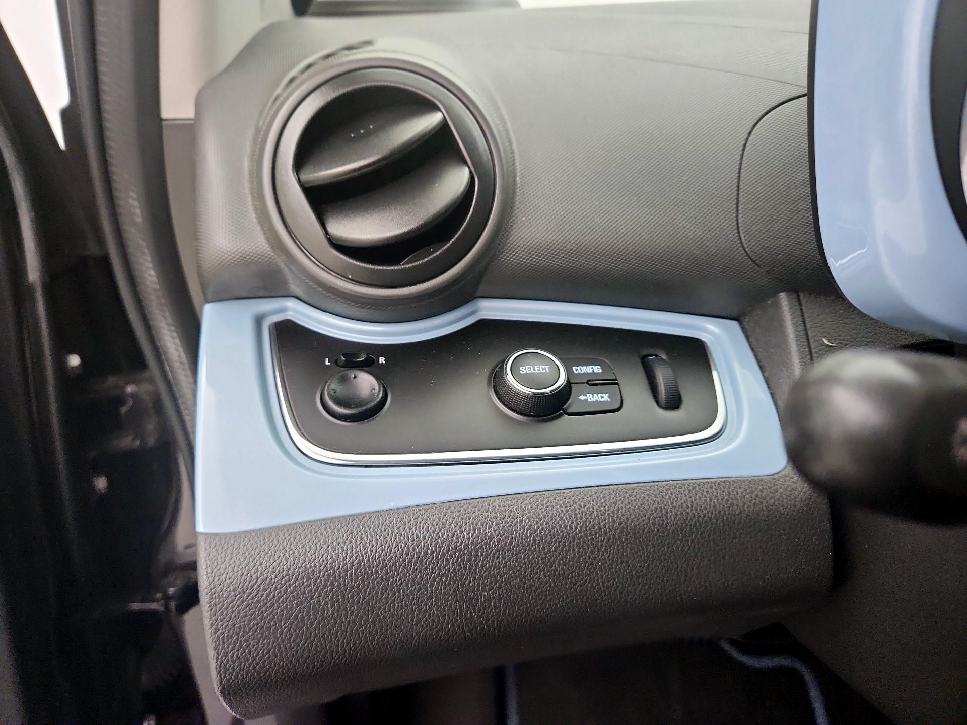 Thumbnail: 2014 Chevrolet Spark - 13
