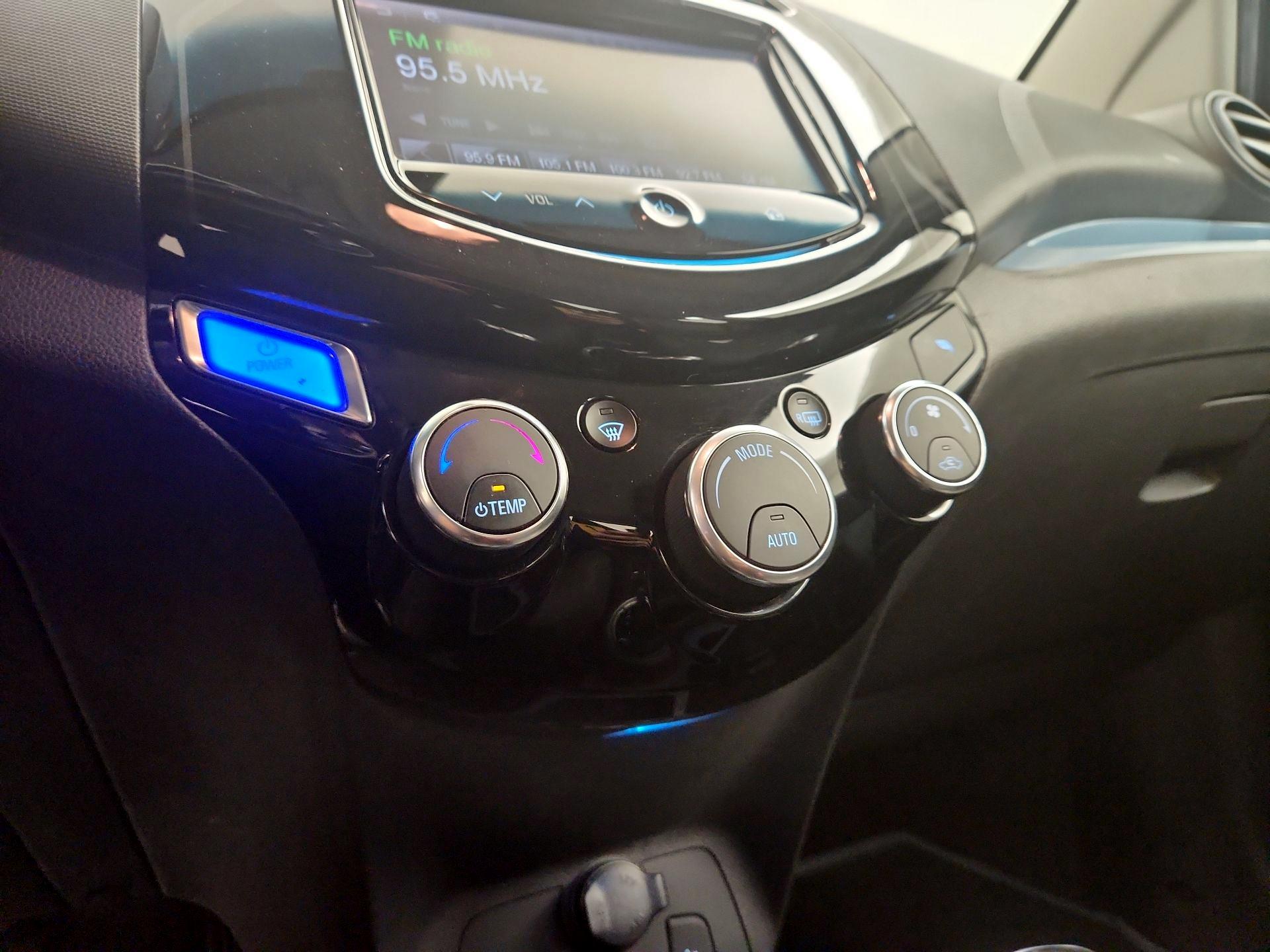 Thumbnail: 2014 Chevrolet Spark - 15
