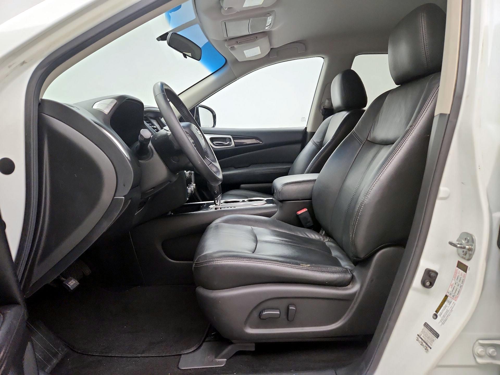 Thumbnail: 2014 Nissan Pathfinder - 11