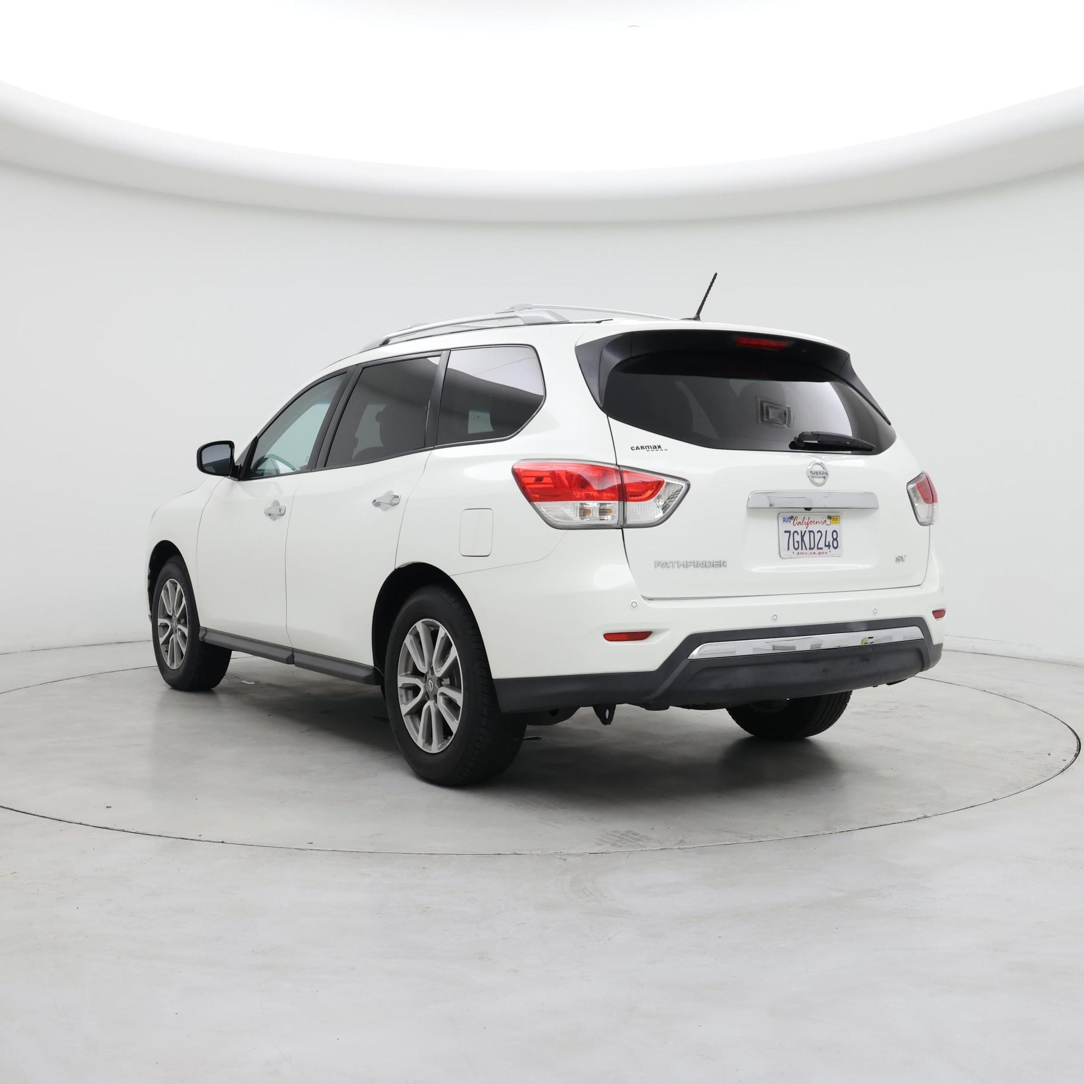 Thumbnail: 2014 Nissan Pathfinder - 2