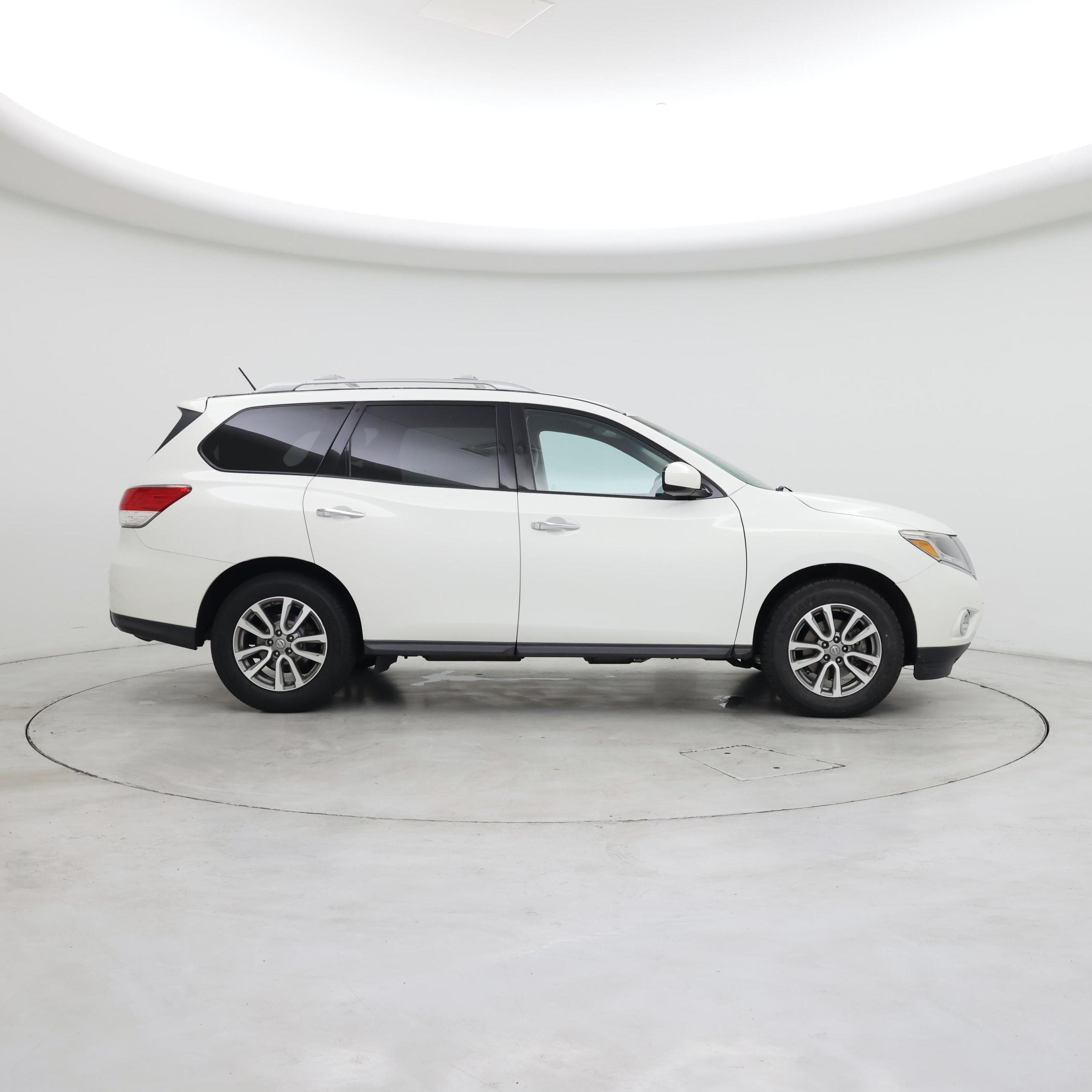 Thumbnail: 2014 Nissan Pathfinder - 7