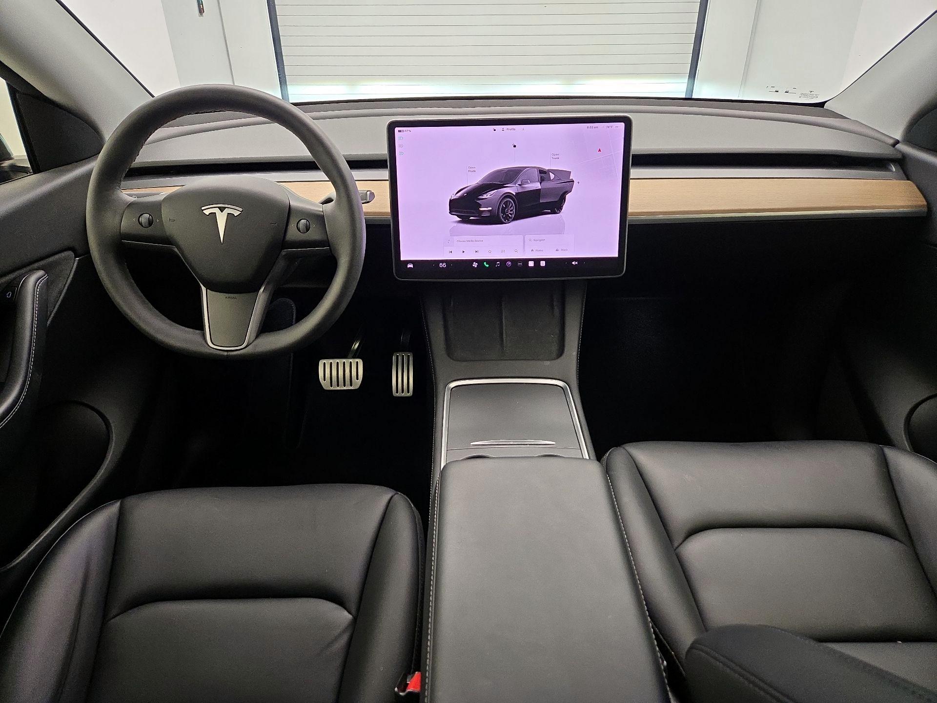 Thumbnail: 2022 Tesla Model Y - 9