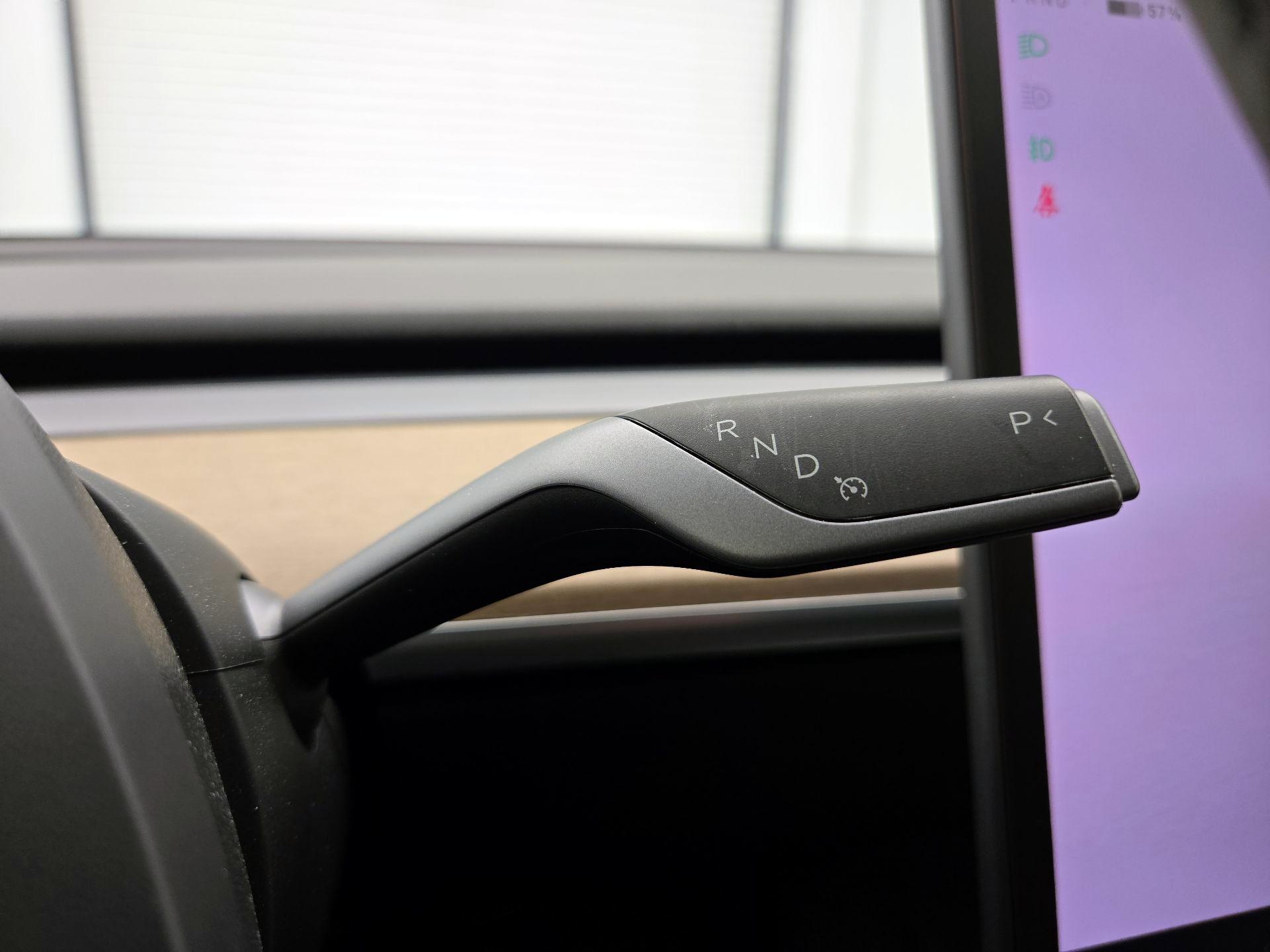 Thumbnail: 2022 Tesla Model Y - 17