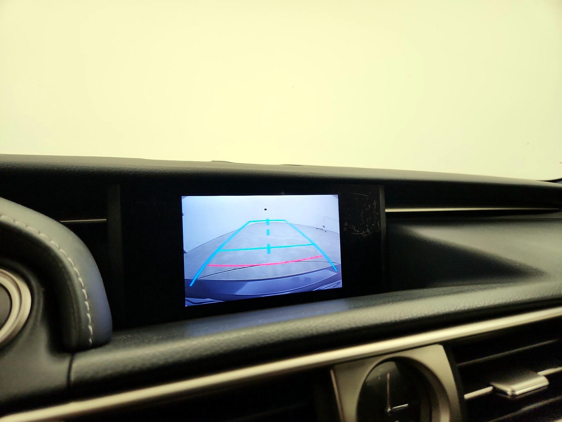 Thumbnail: 2014 Lexus IS - 15