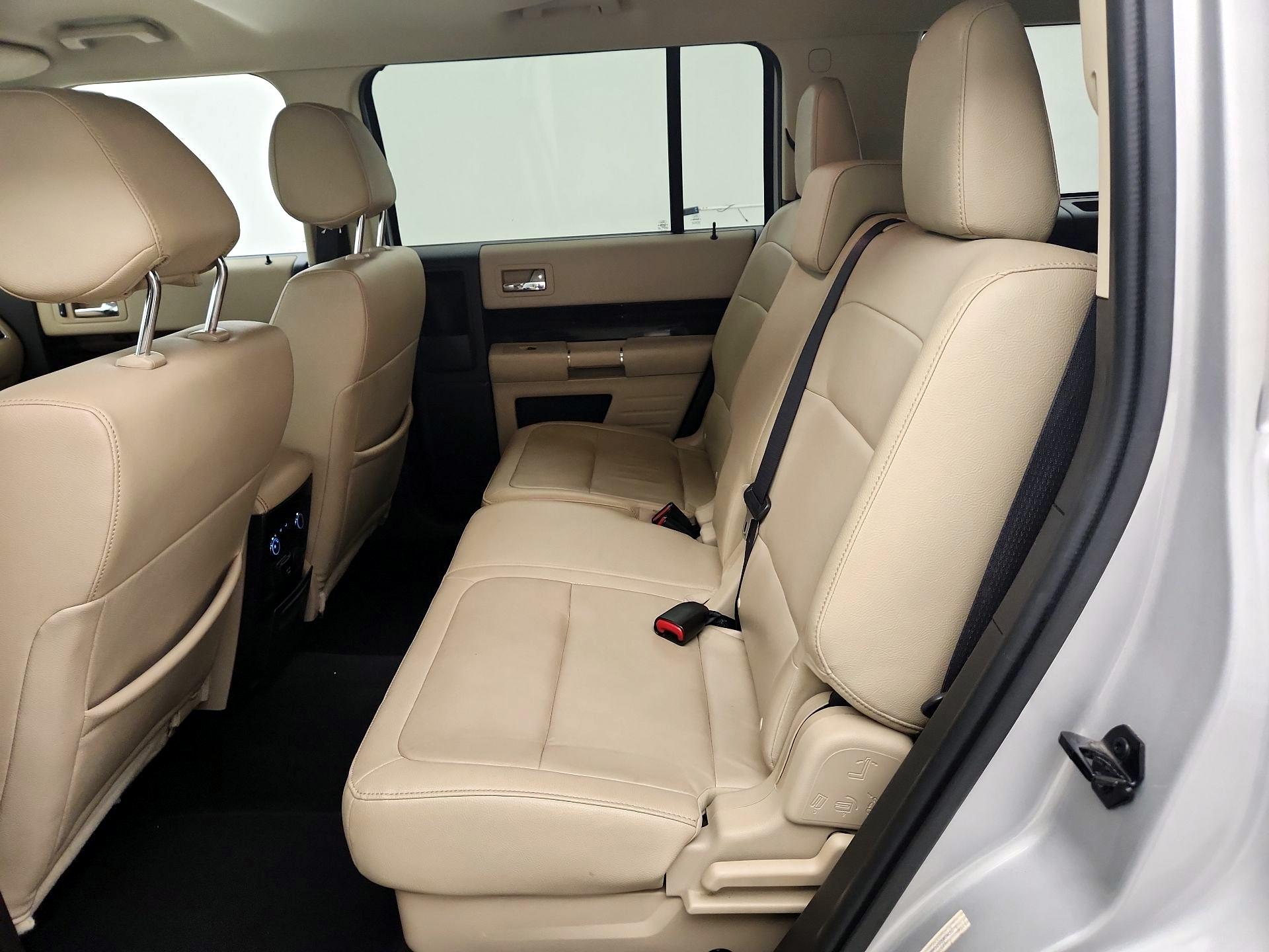 Thumbnail: 2017 Ford Flex - 19