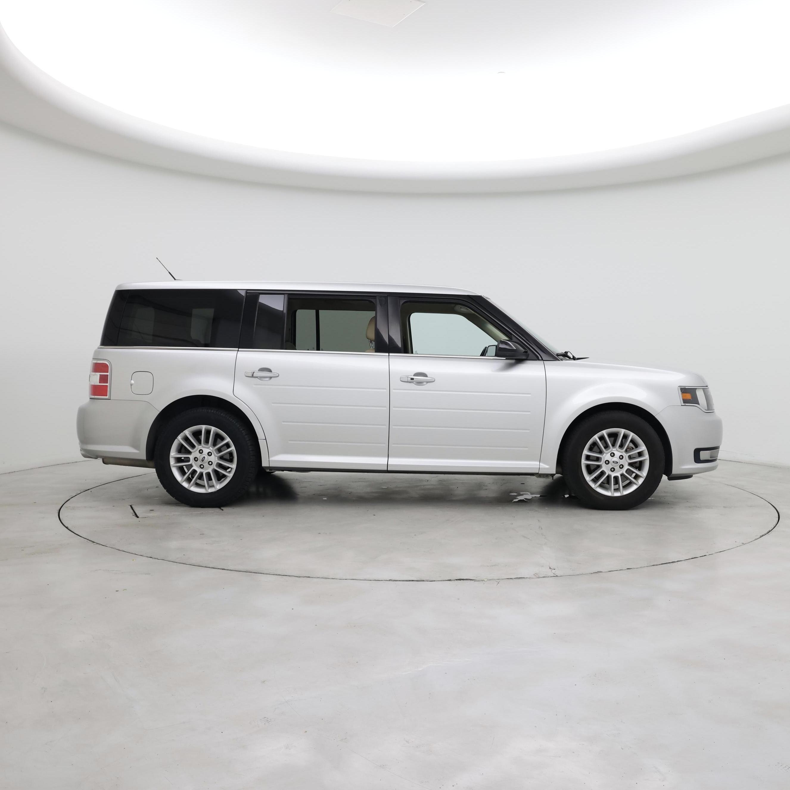 Thumbnail: 2017 Ford Flex - 7