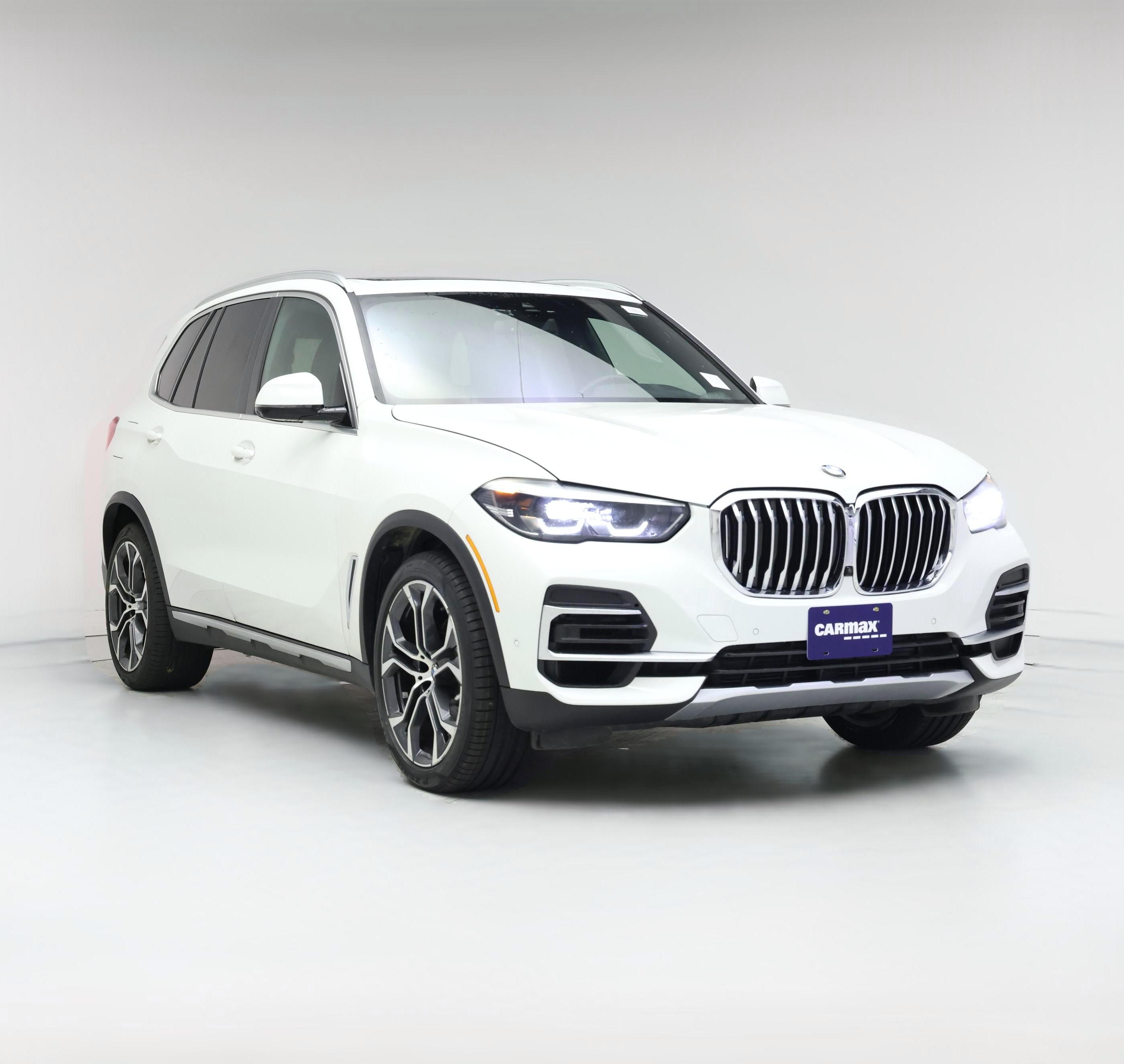 Thumbnail: 2022 BMW X5 - 1