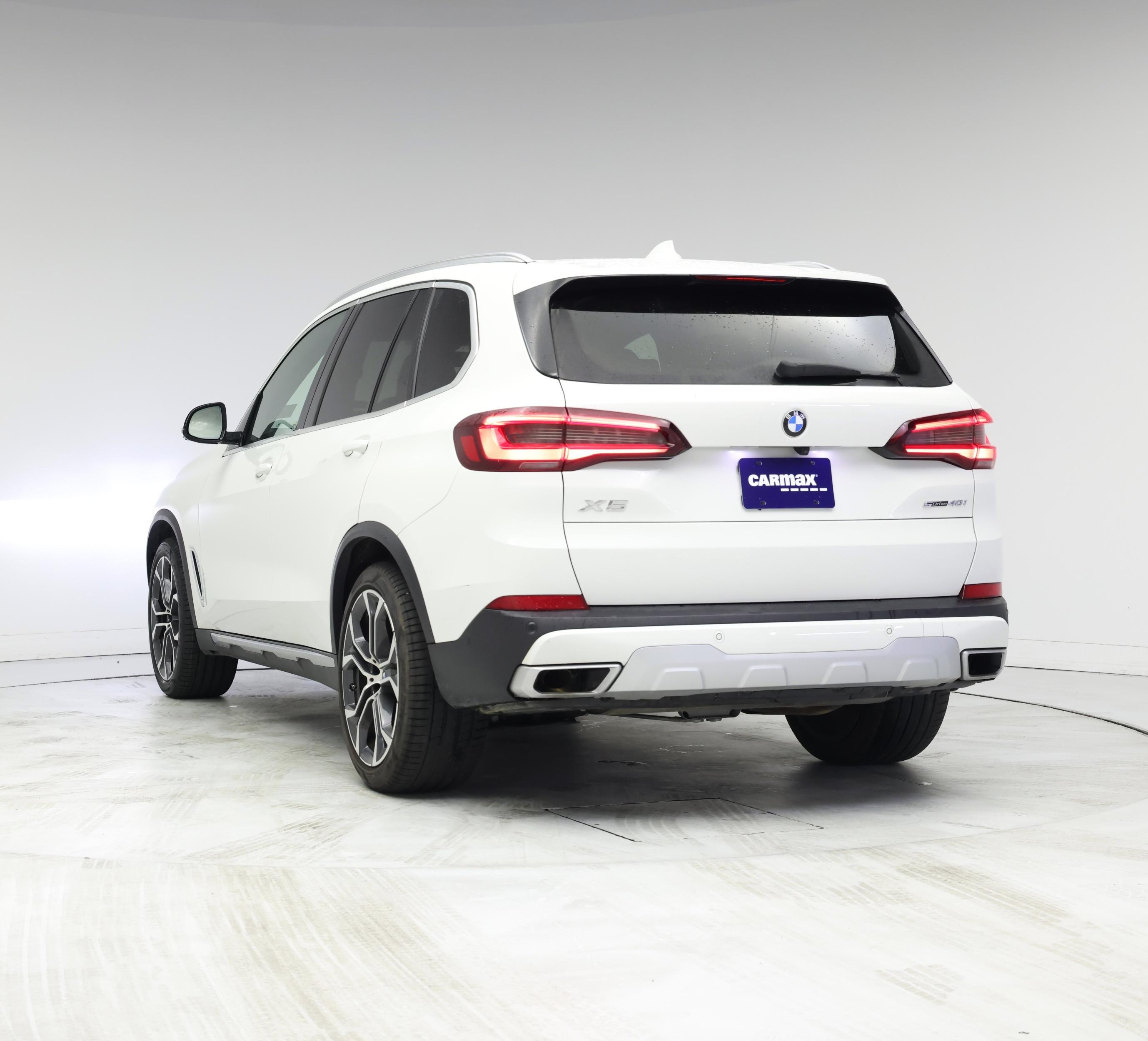 Thumbnail: 2022 BMW X5 - 2