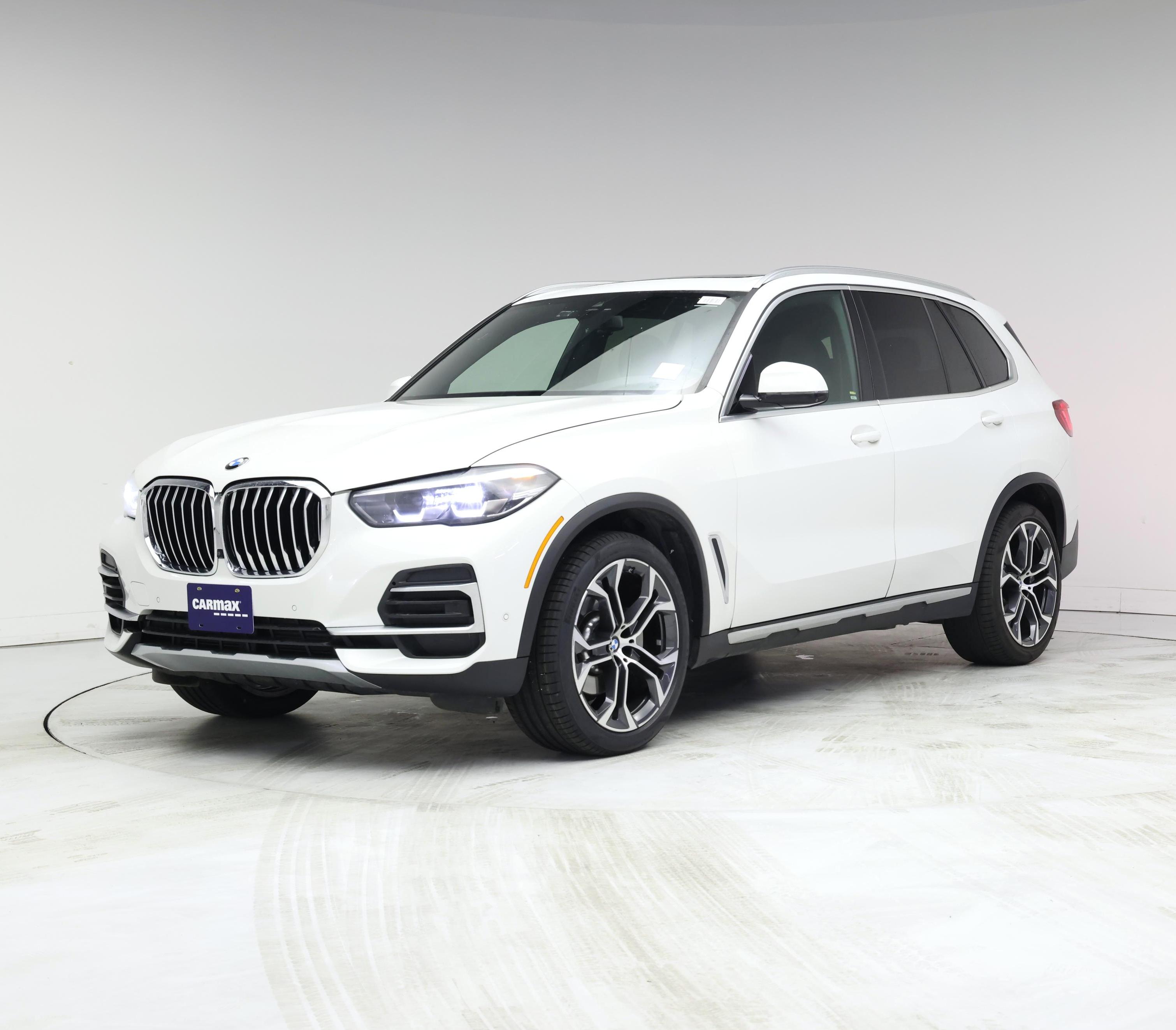 Thumbnail: 2022 BMW X5 - 4