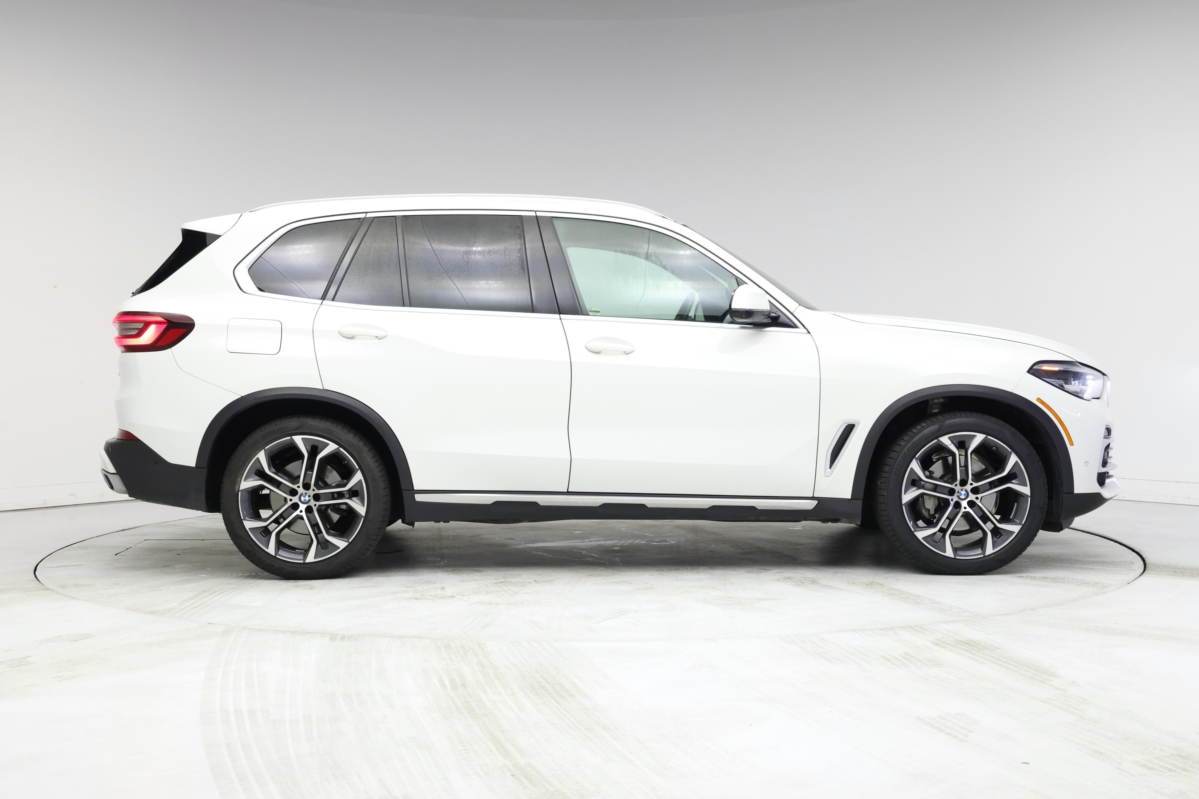 Thumbnail: 2022 BMW X5 - 7