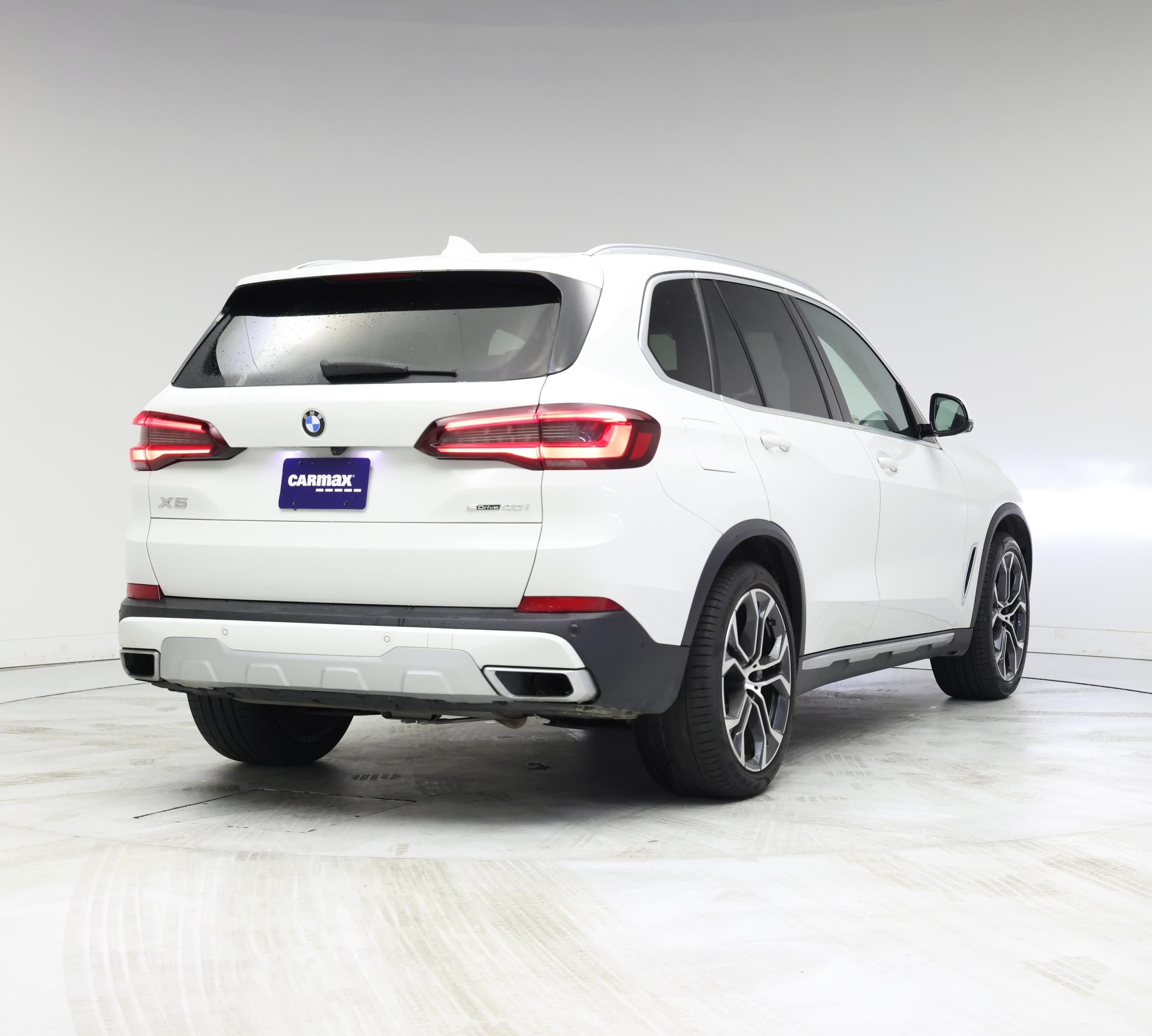 Thumbnail: 2022 BMW X5 - 8