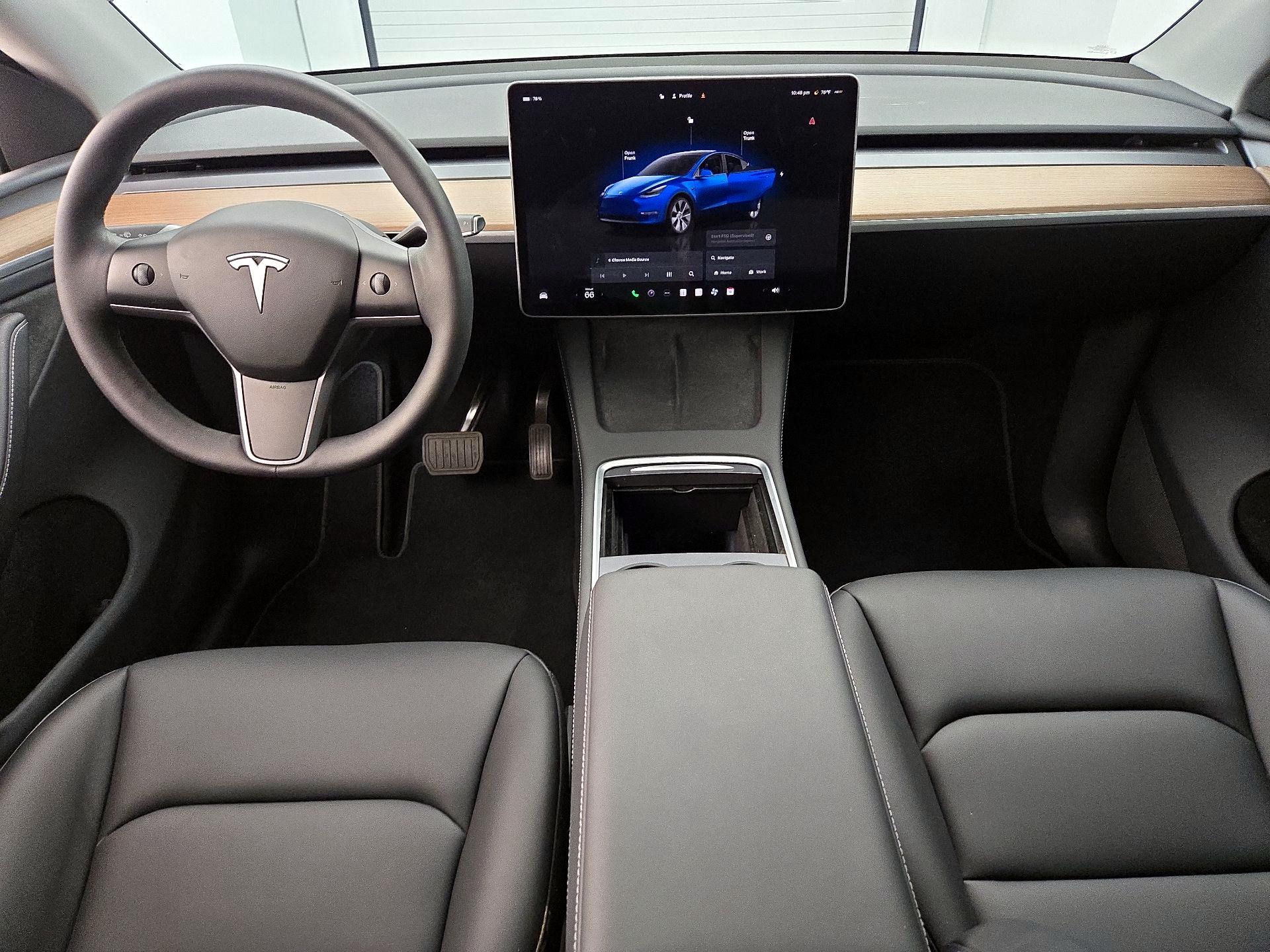 Thumbnail: 2023 Tesla Model Y - 9