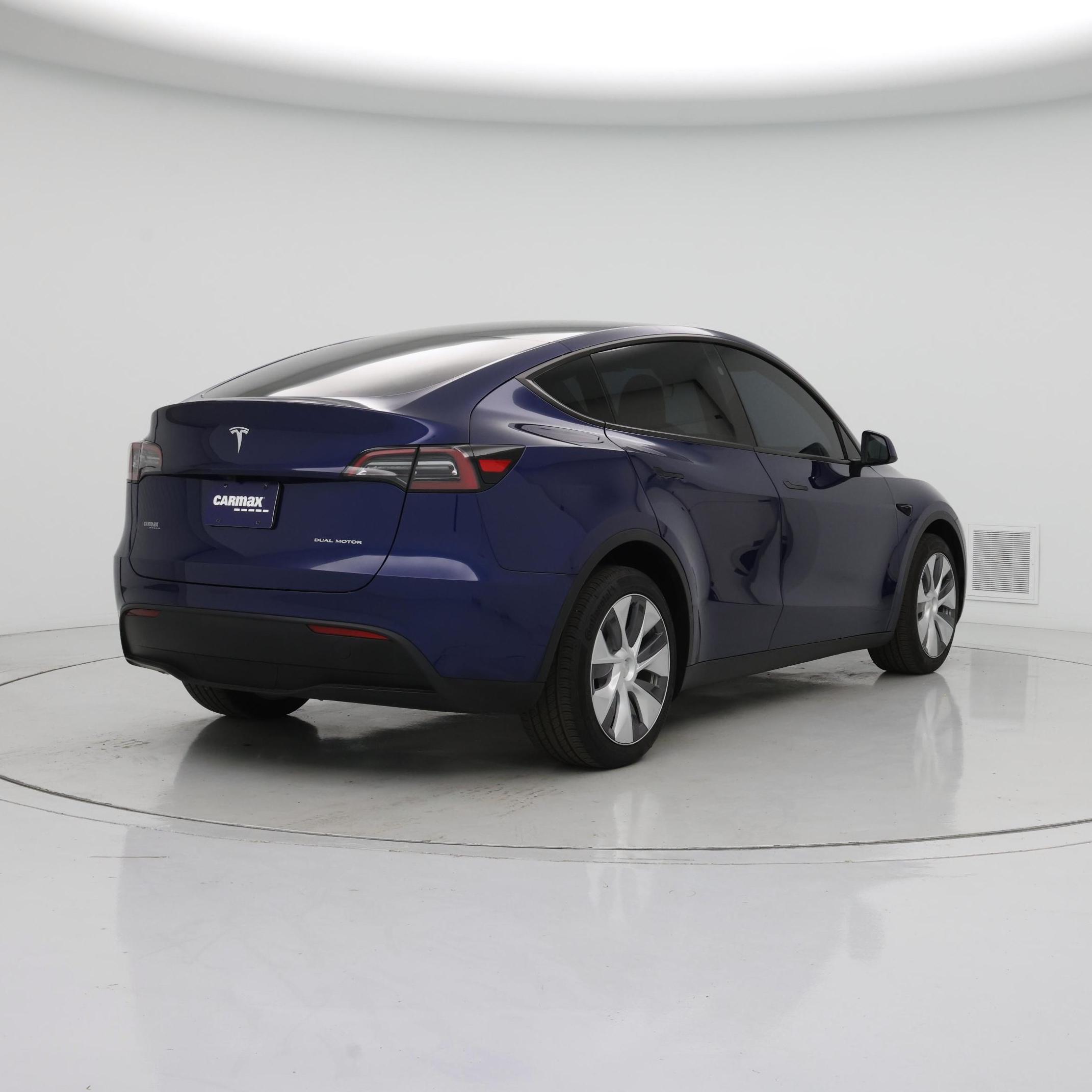 Thumbnail: 2023 Tesla Model Y - 8