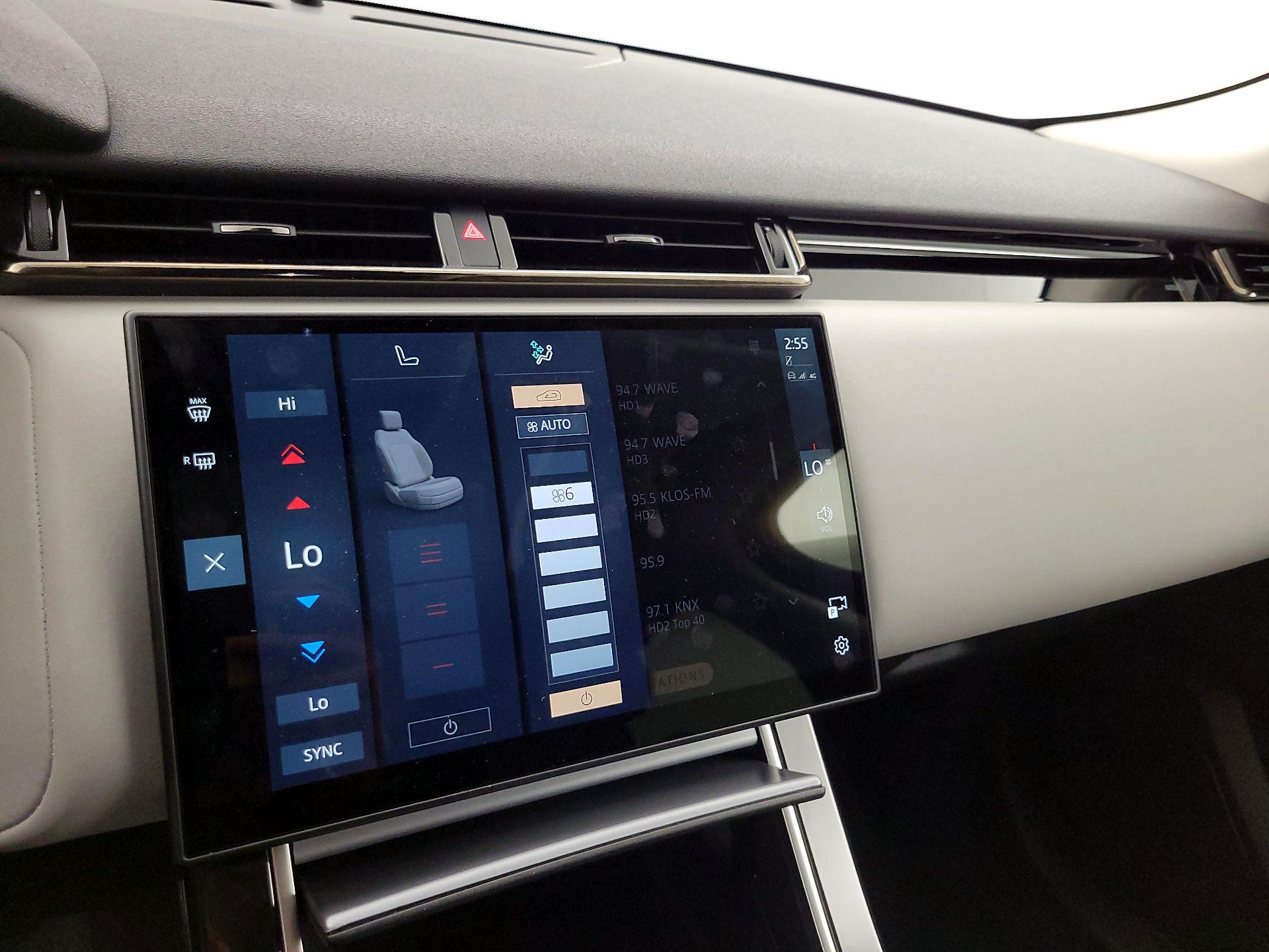 Thumbnail: 2025 Land Rover Range Rover Velar - 16
