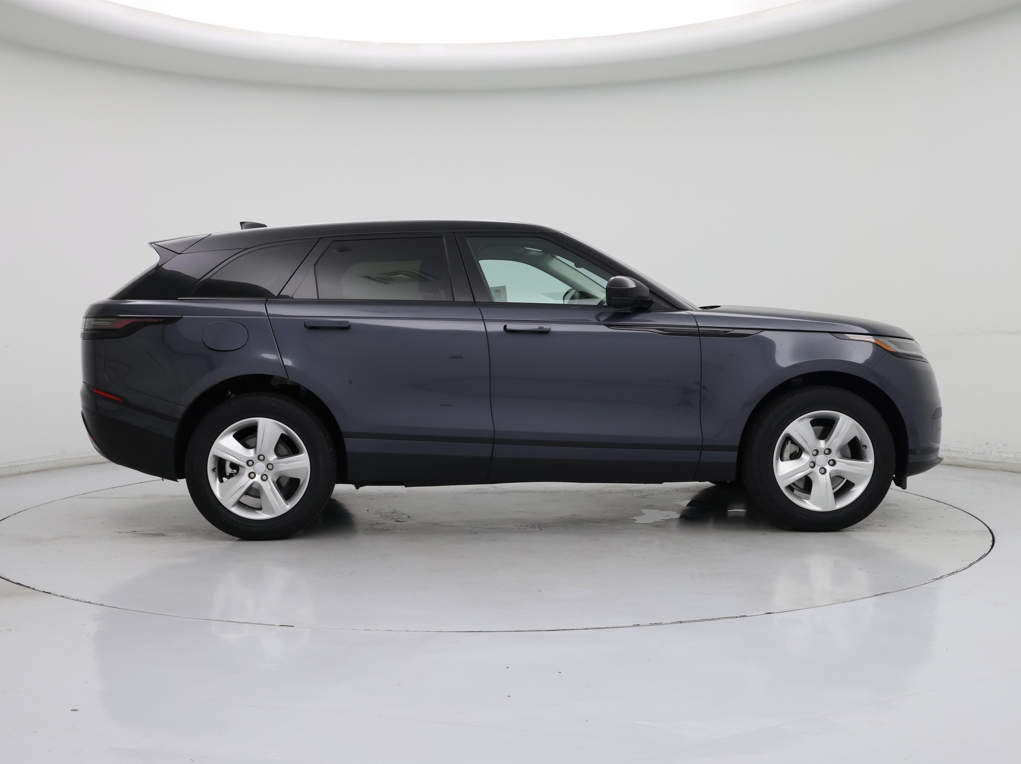 Thumbnail: 2025 Land Rover Range Rover Velar - 7