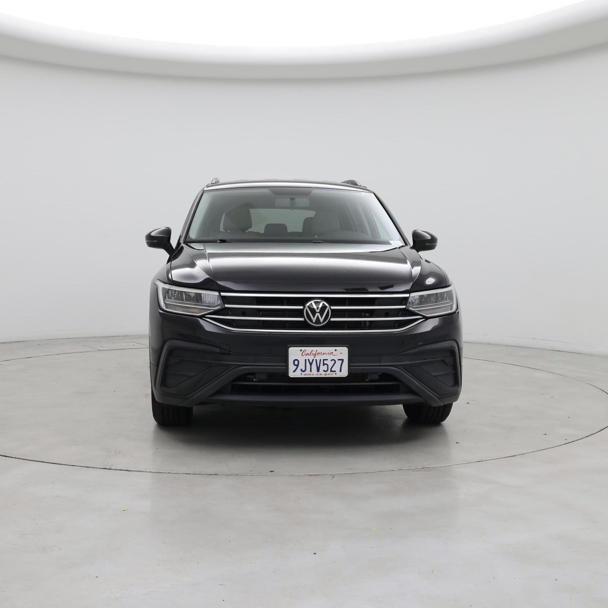 Thumbnail: 2022 Volkswagen Tiguan - 5