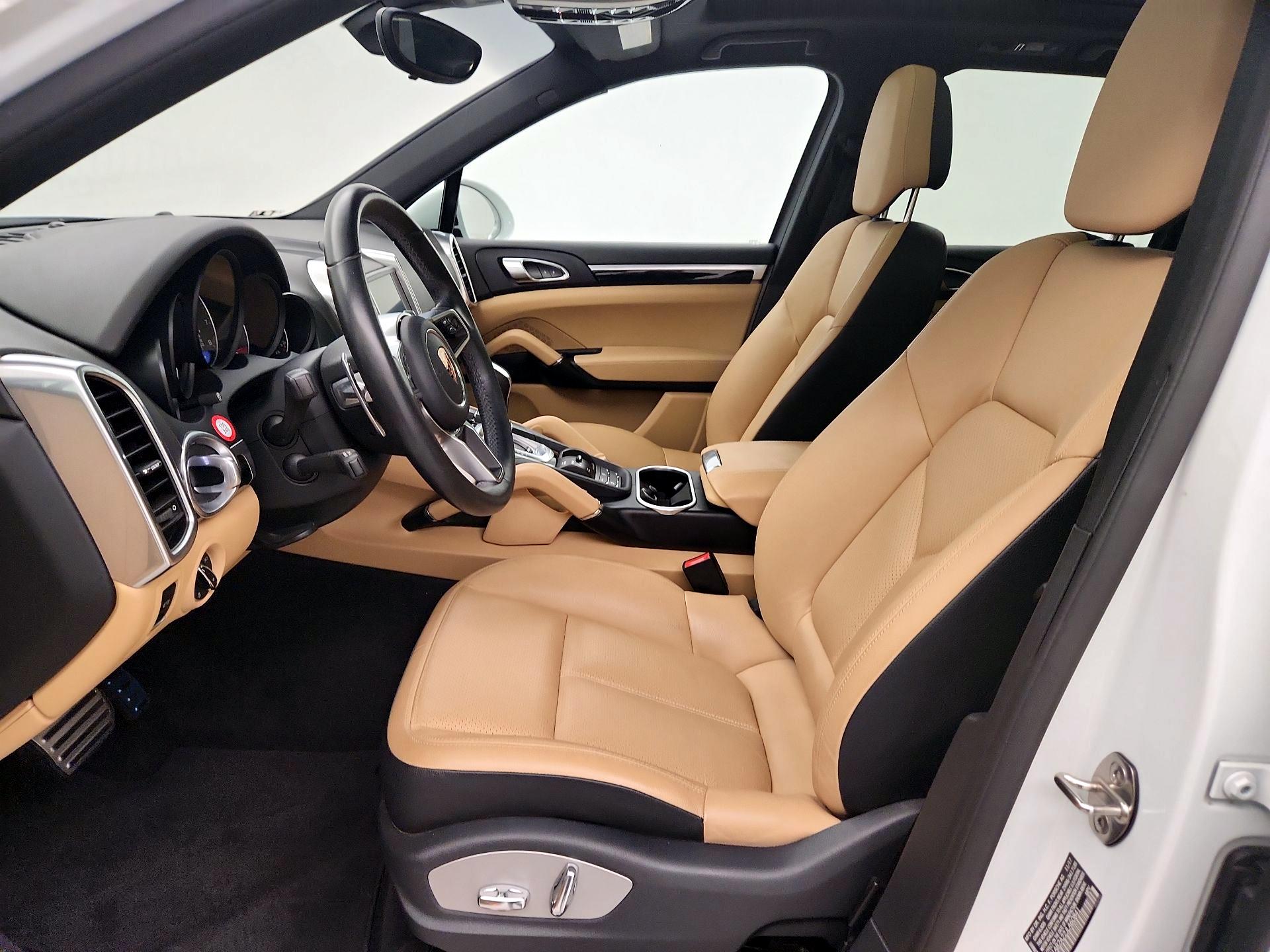 Thumbnail: 2018 Porsche Cayenne - 11