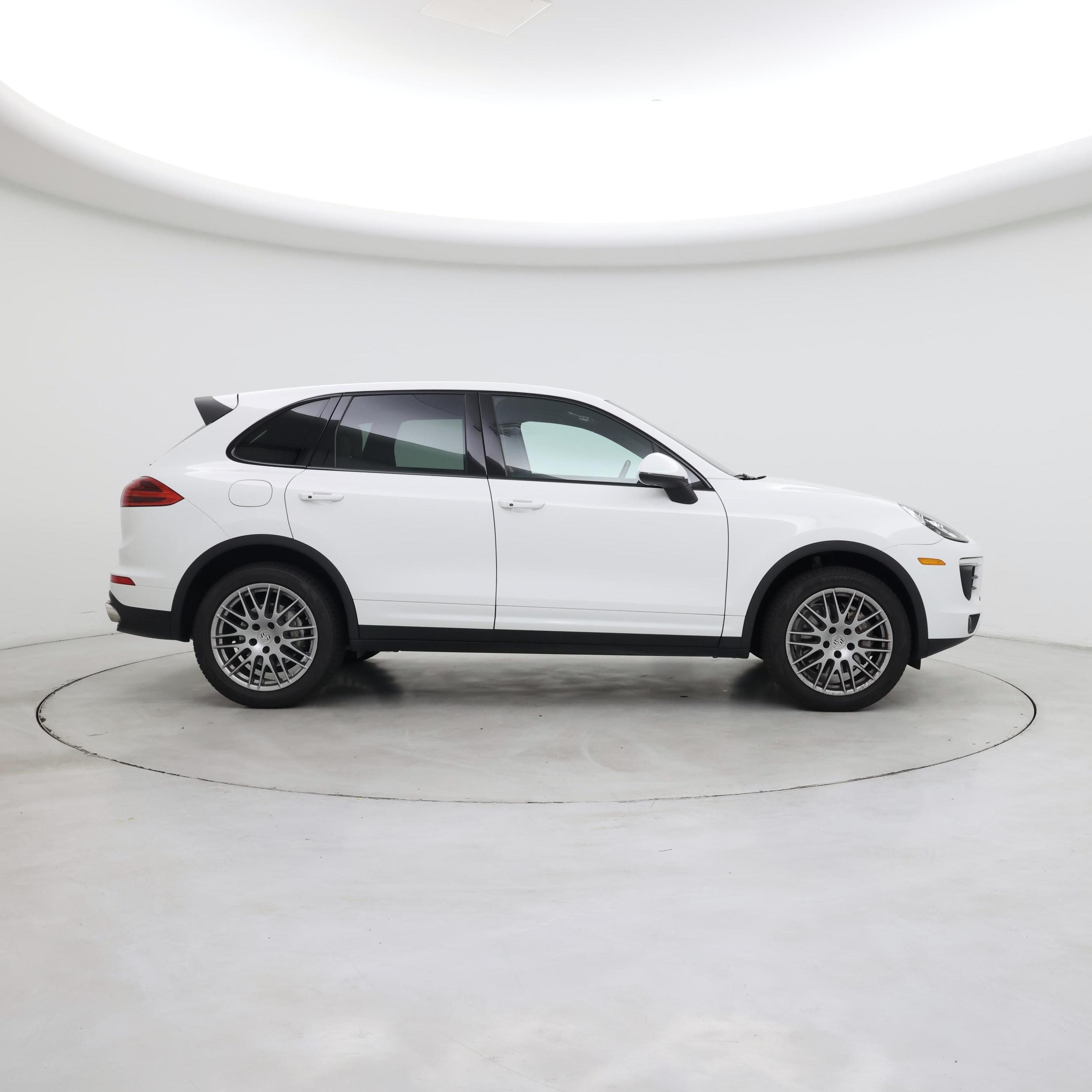 Thumbnail: 2018 Porsche Cayenne - 7