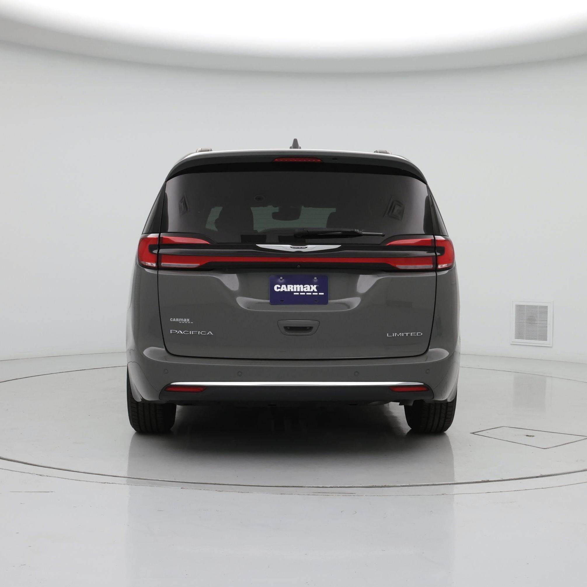 Thumbnail: 2022 Chrysler Pacifica - 6