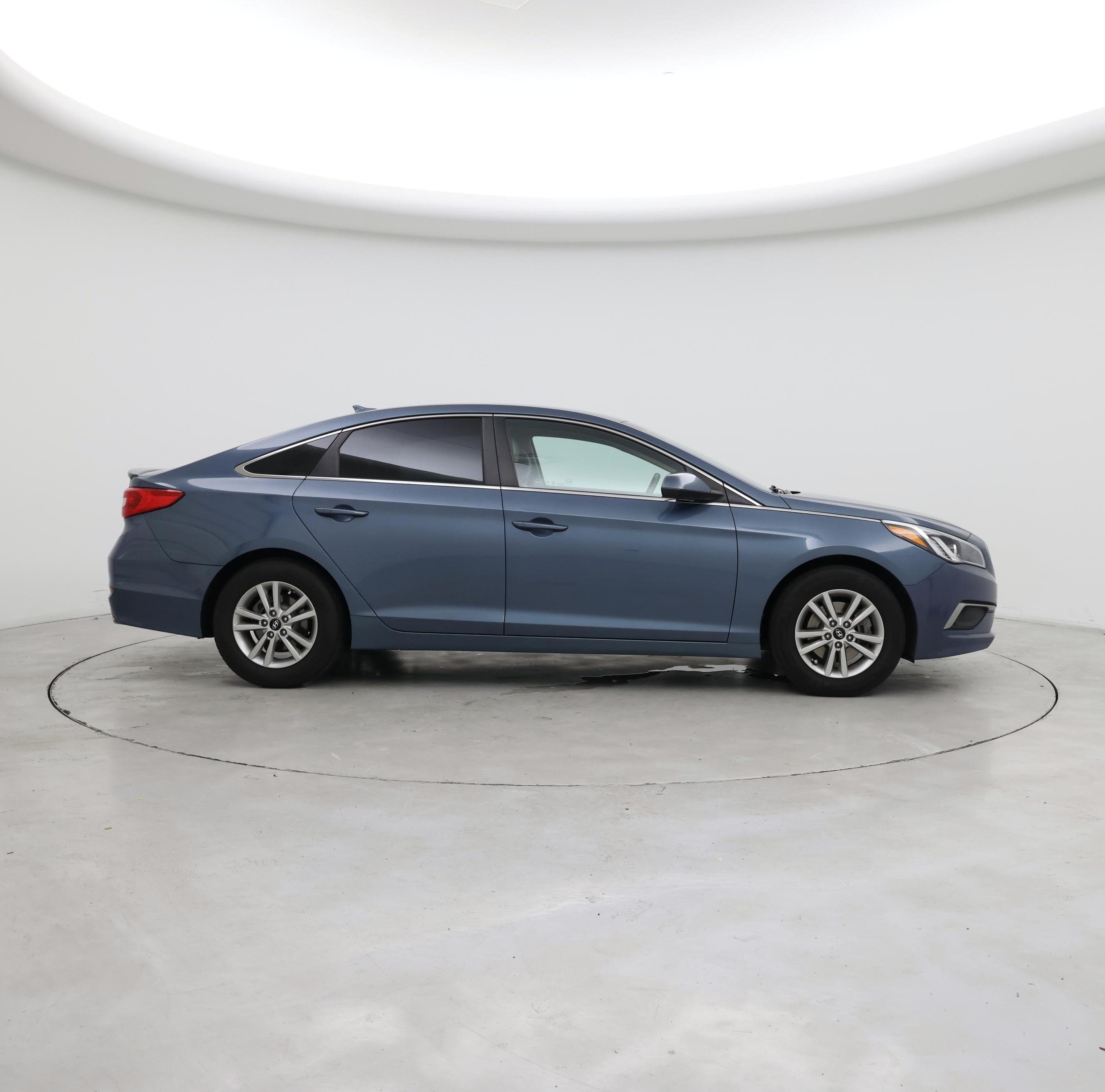 Thumbnail: 2017 Hyundai Sonata - 7