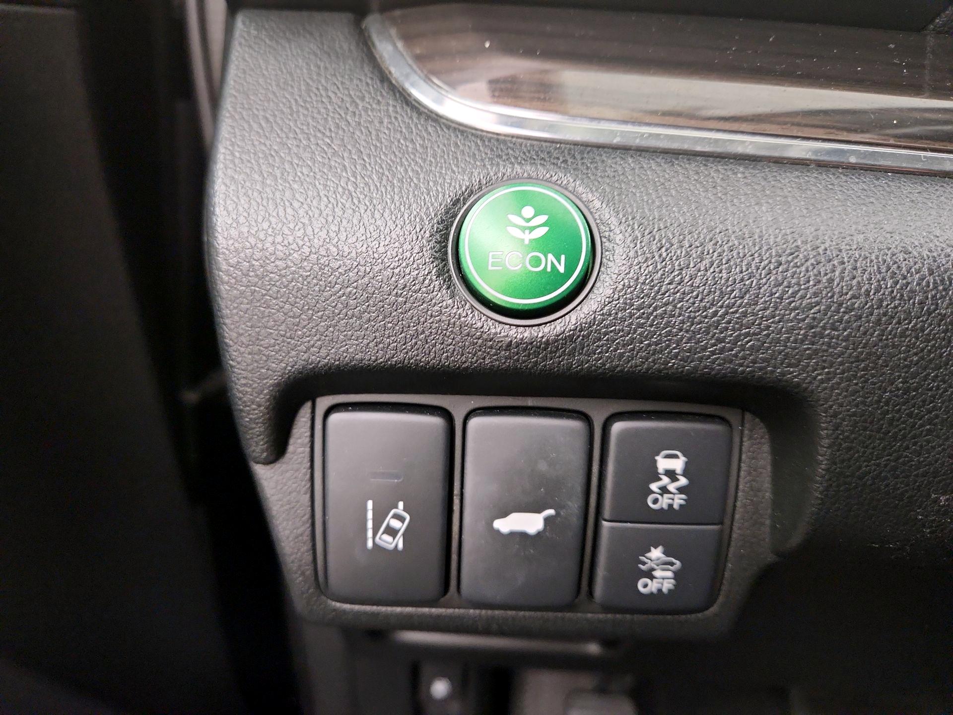 Thumbnail: 2015 Honda CR-V - 13