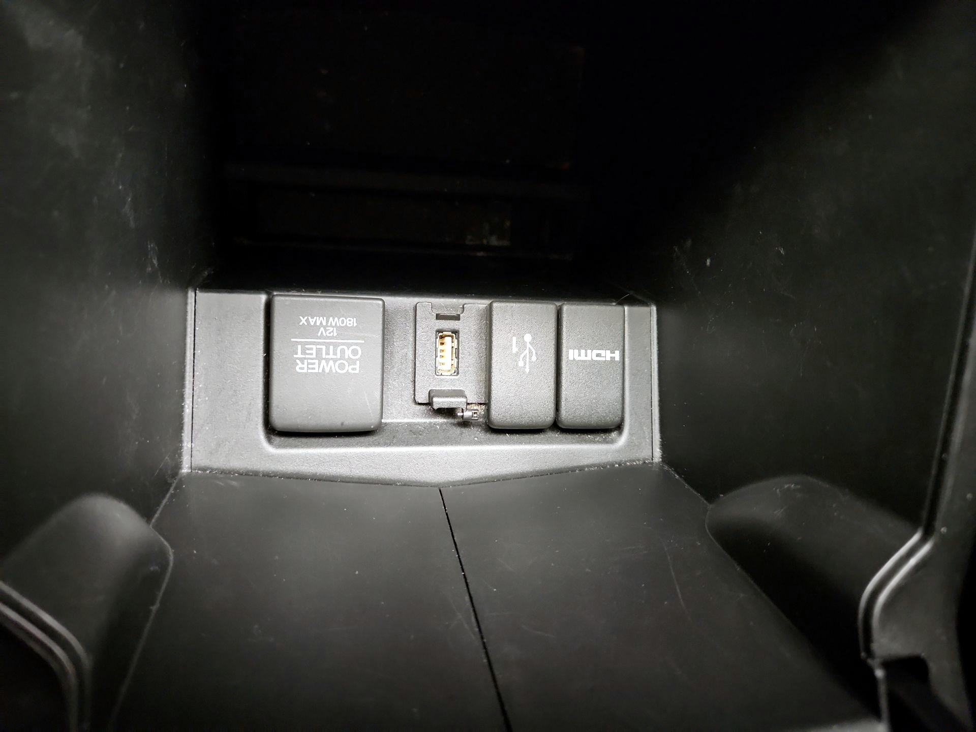 Thumbnail: 2015 Honda CR-V - 18
