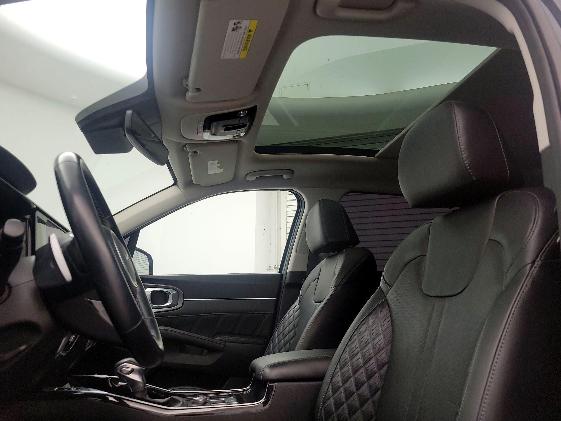 Thumbnail: 2022 Kia Sorento - 20