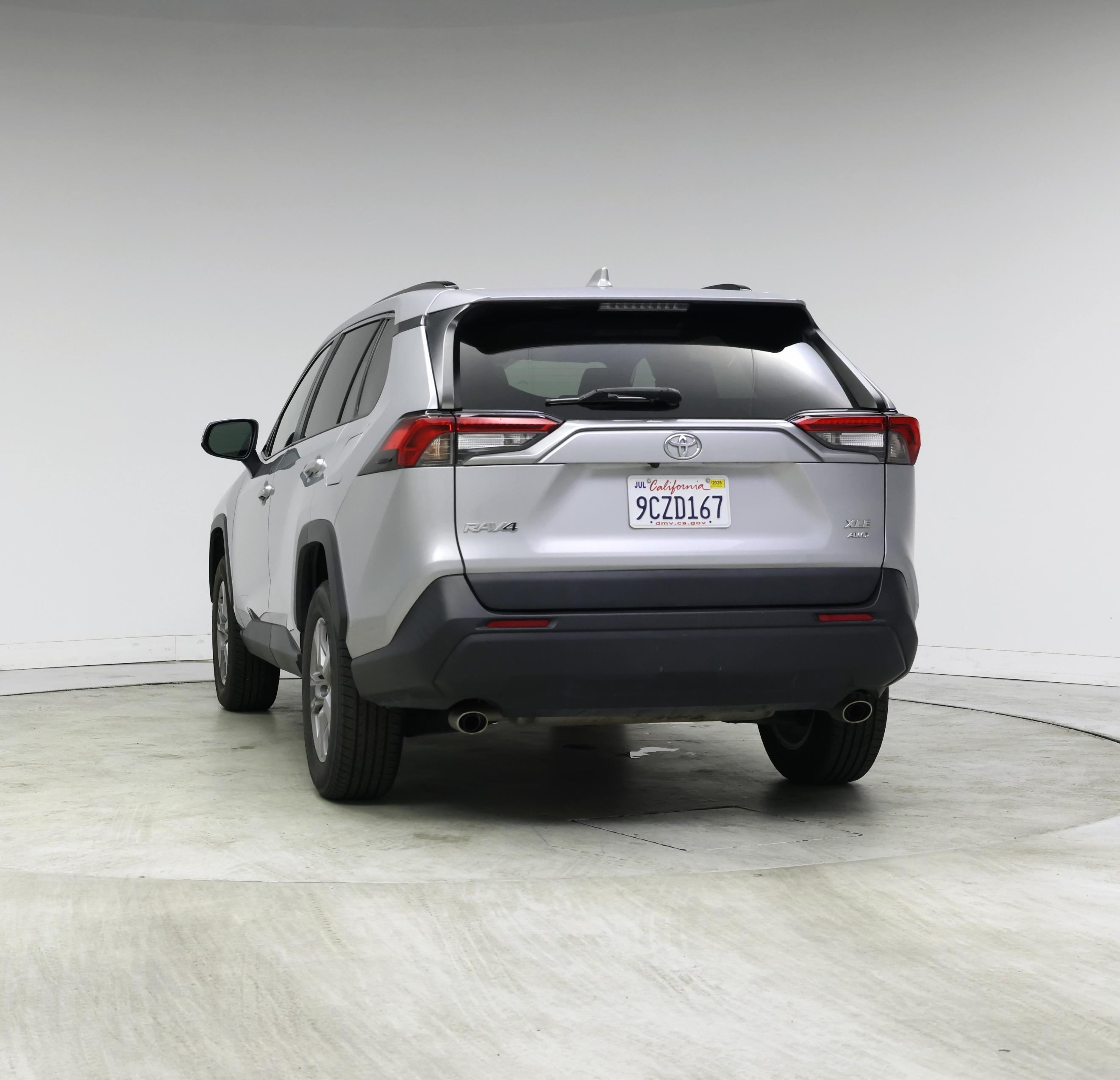 Thumbnail: 2022 Toyota RAV4 - 6